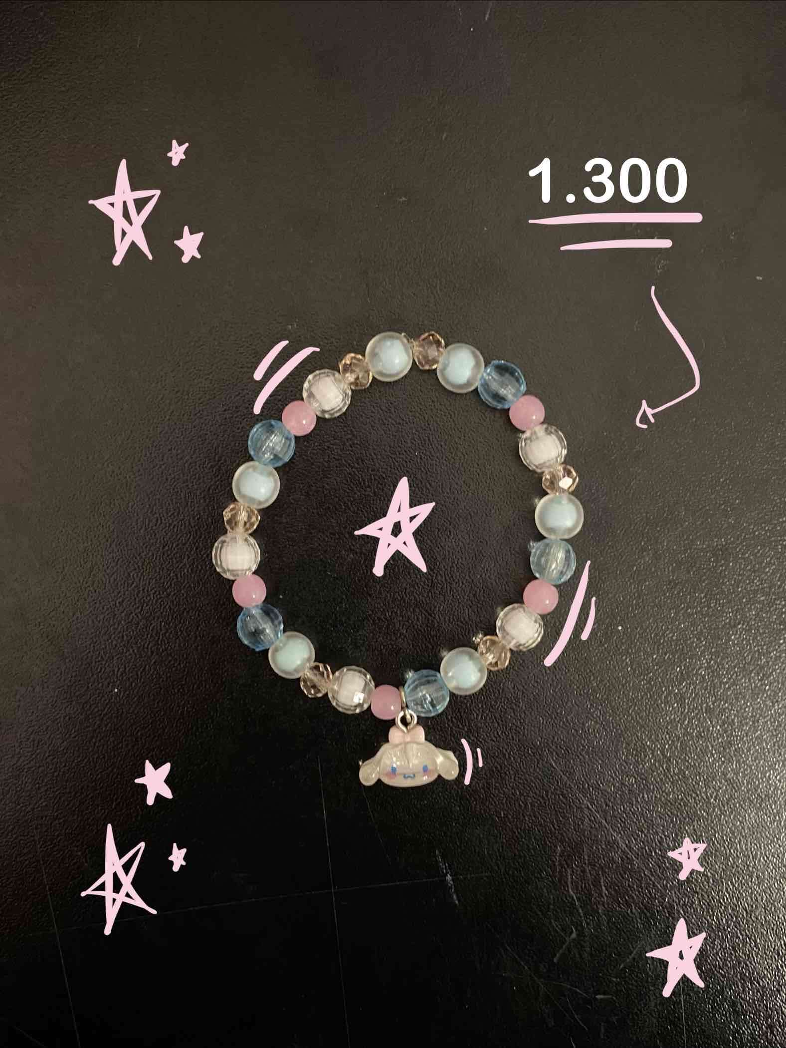 Pulsera de cuentas coloridas