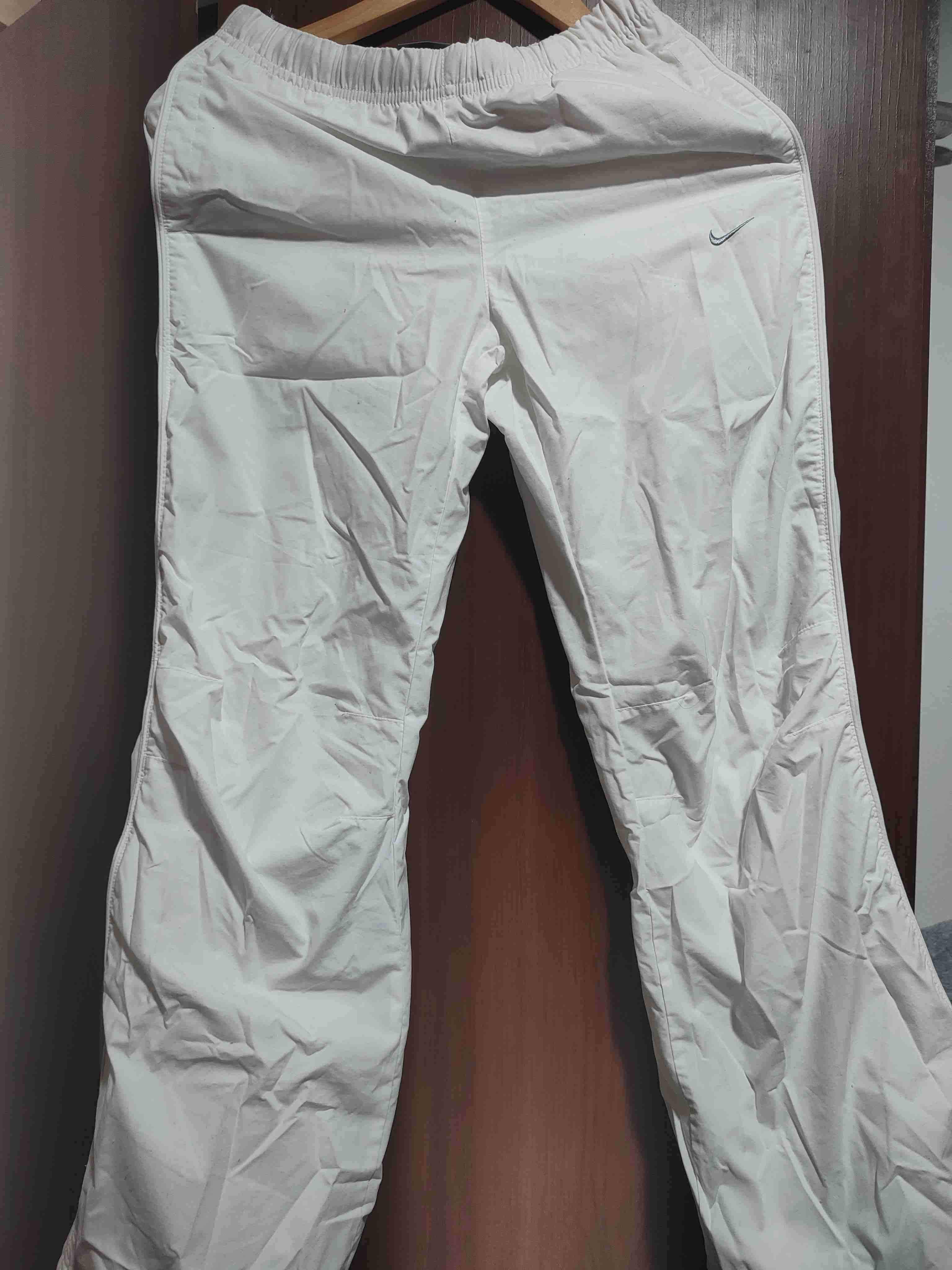 Pantalón deportivos blancos Nike - miniatura 2