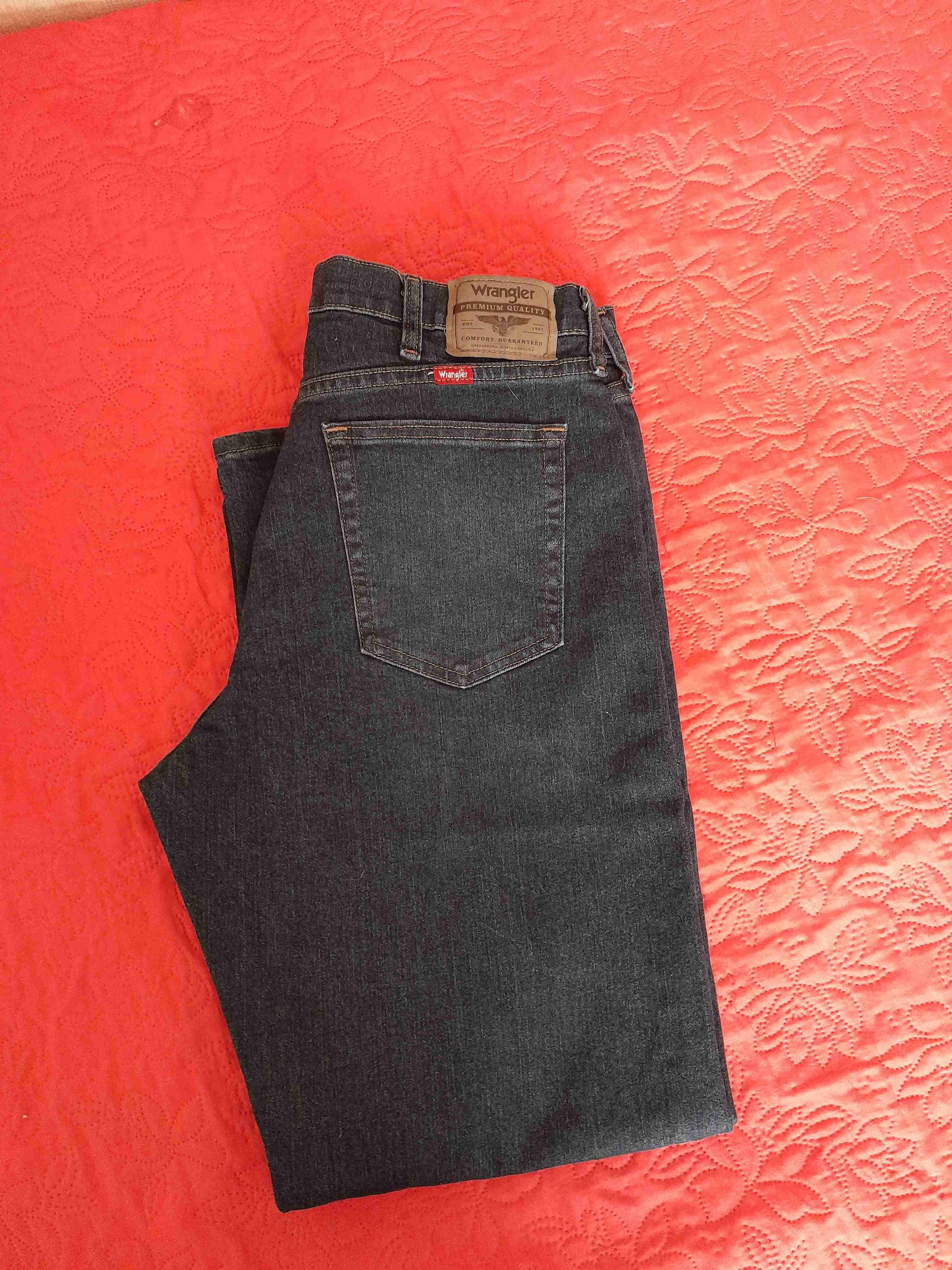 Jeans Wrangler hombre. azul oscuro - miniatura 2