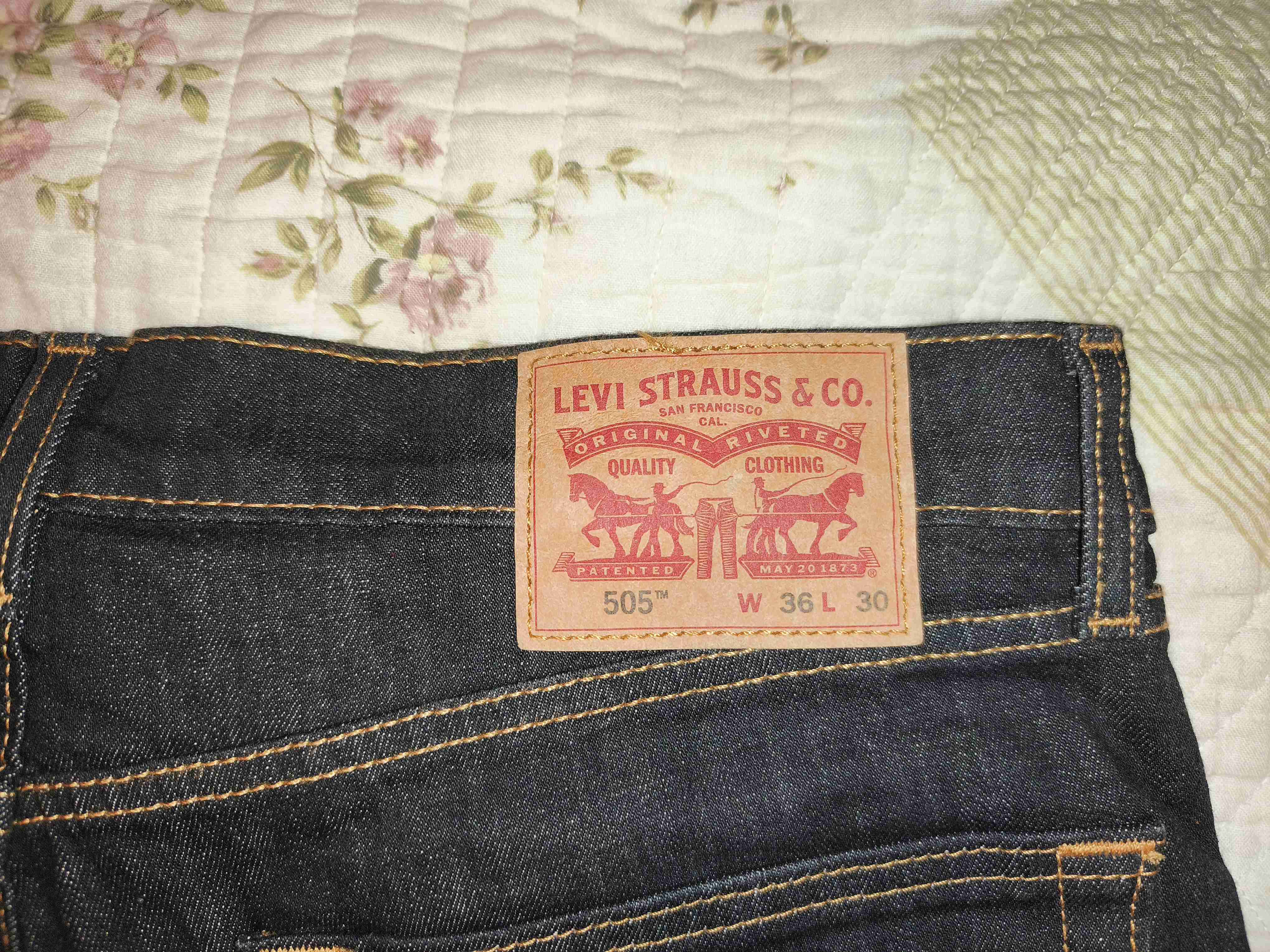 Jeans Levis nuevos con etiqueta - miniatura 3