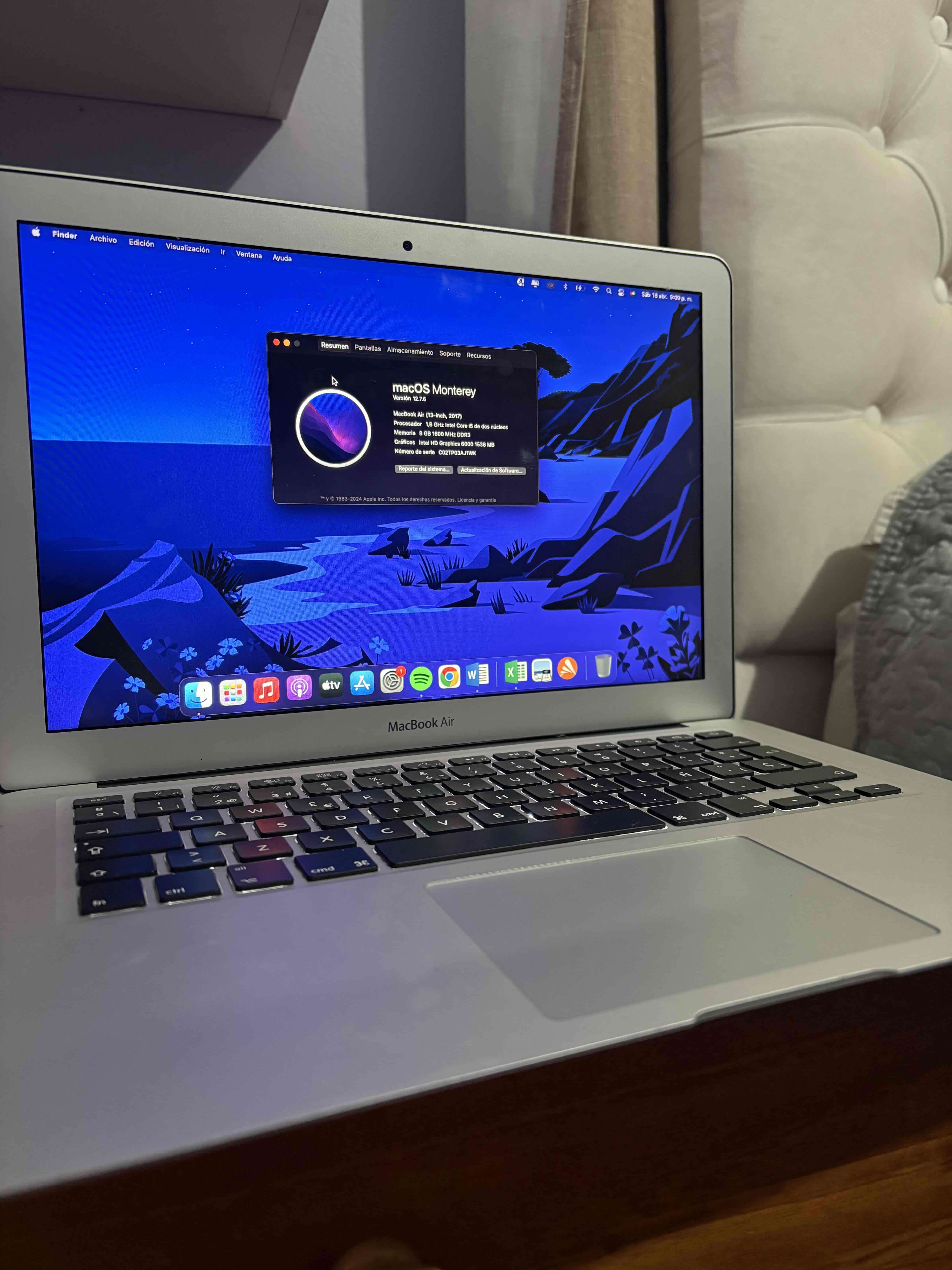 MacBook Air 13” 2017 - miniatura 3