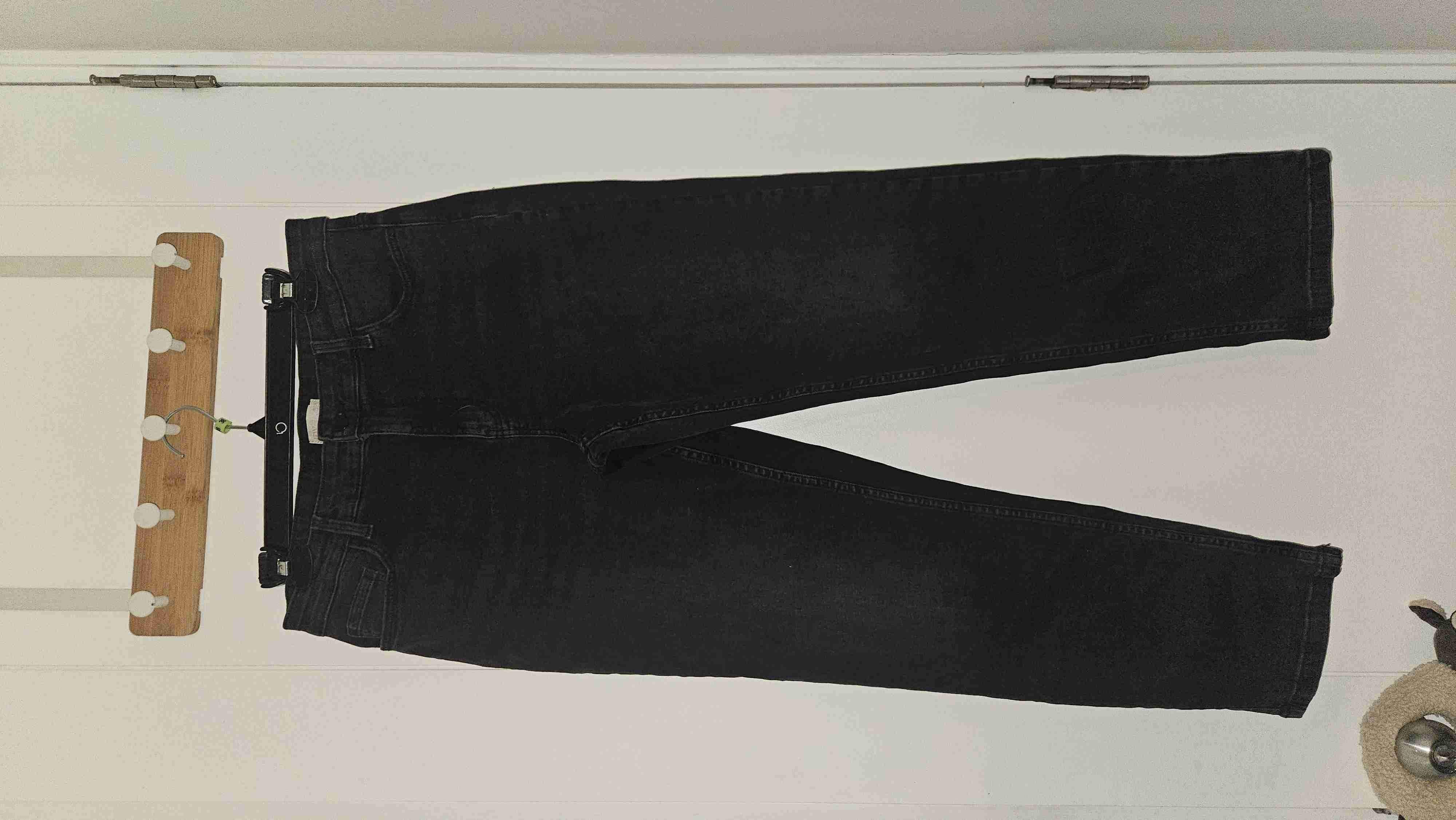Jeans negros para mujer - miniatura 1