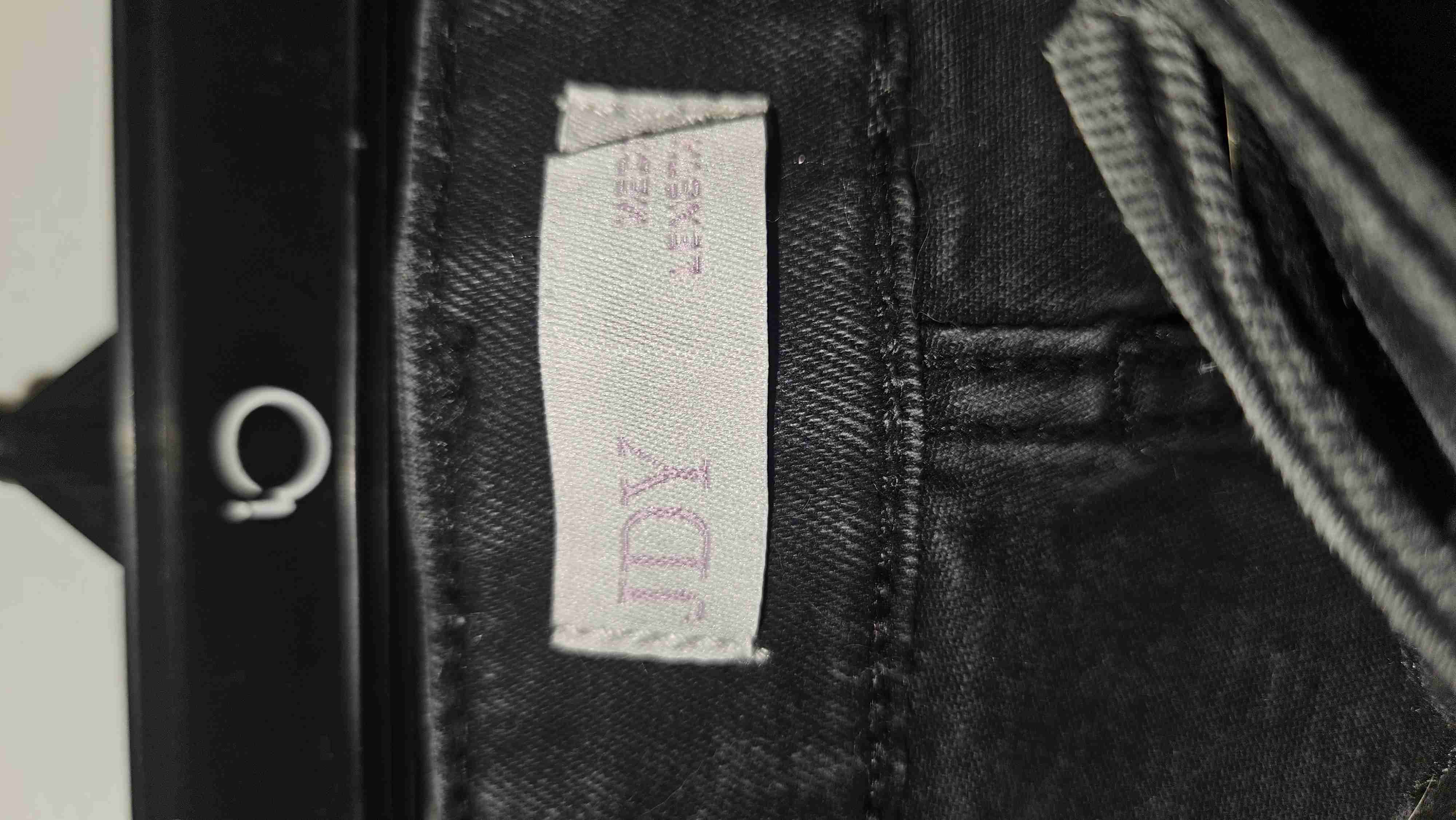 Jeans negros para mujer - miniatura 2