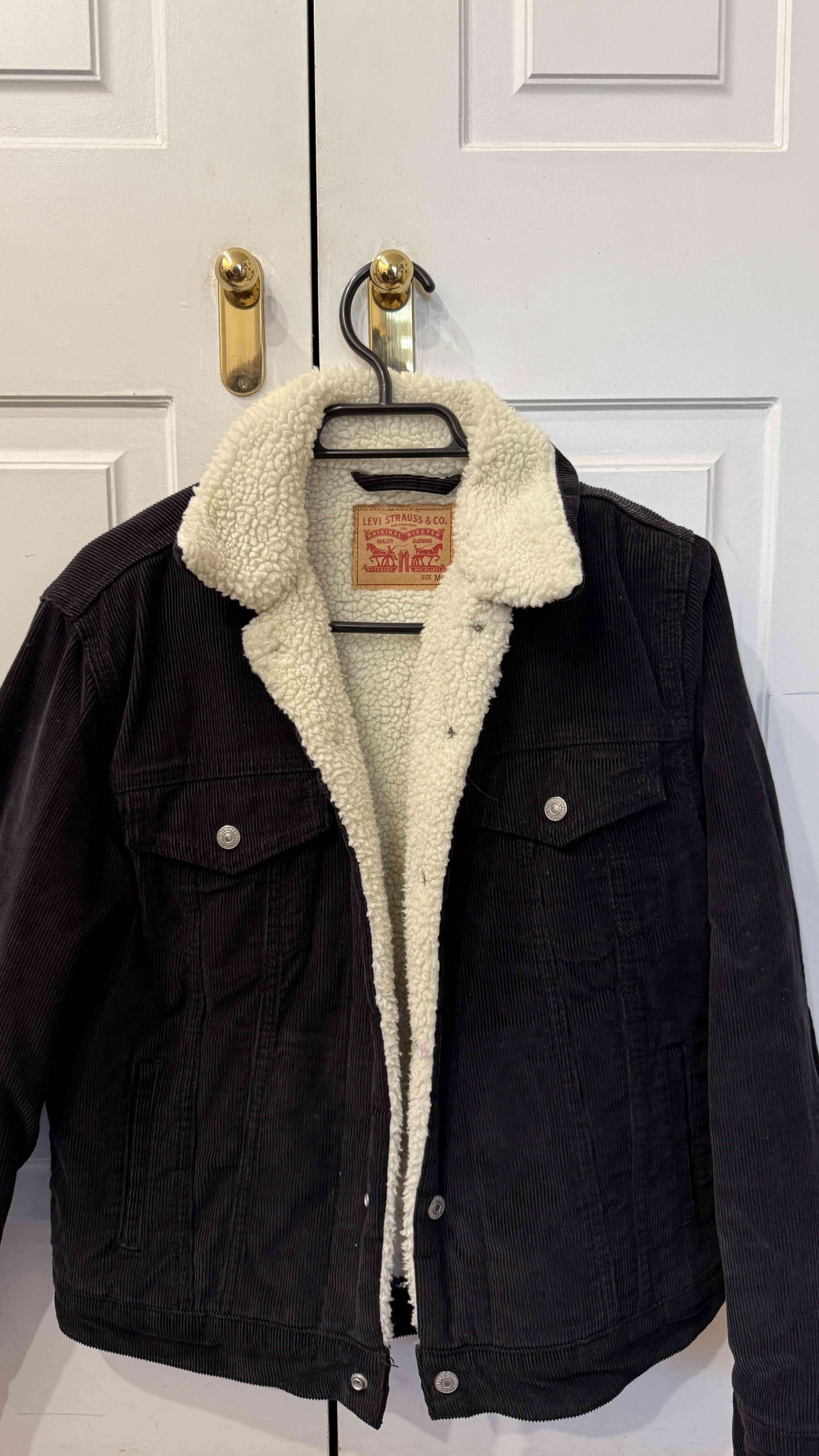 Chaqueta Levi's chiporro Talla M nueva (3 usosmáx) - miniatura 2