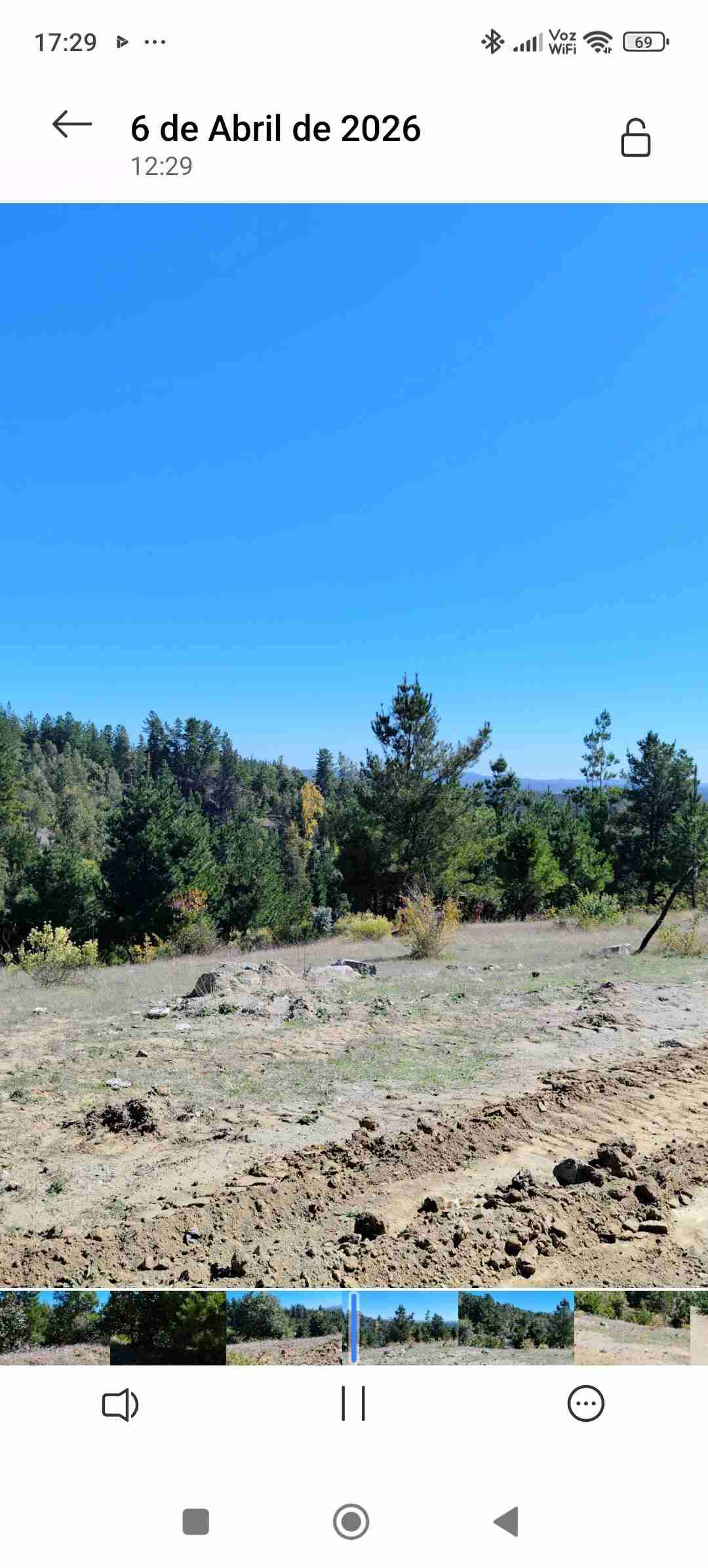 Terreno con vegetación - miniatura 3