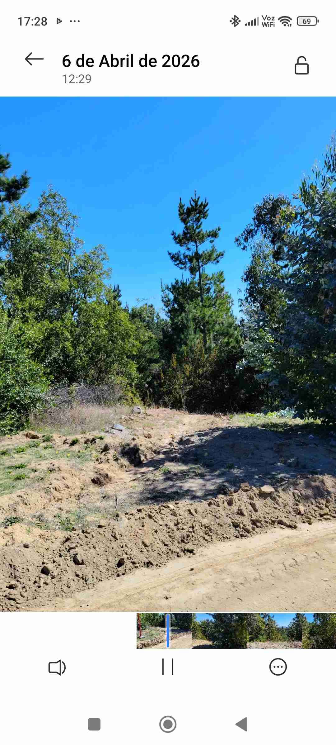 Terreno con vegetación - miniatura 4