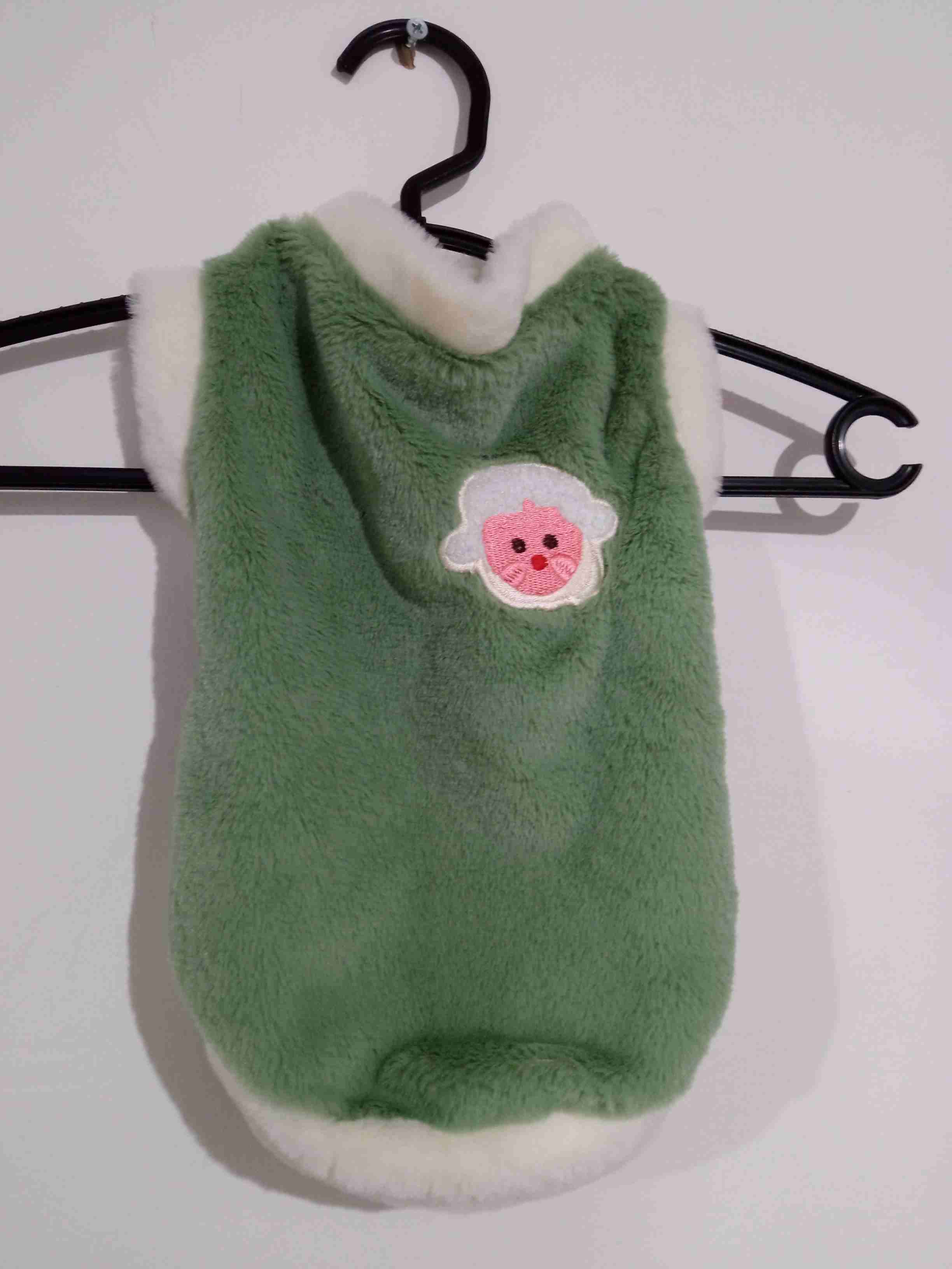 Capa verde de polar para gato