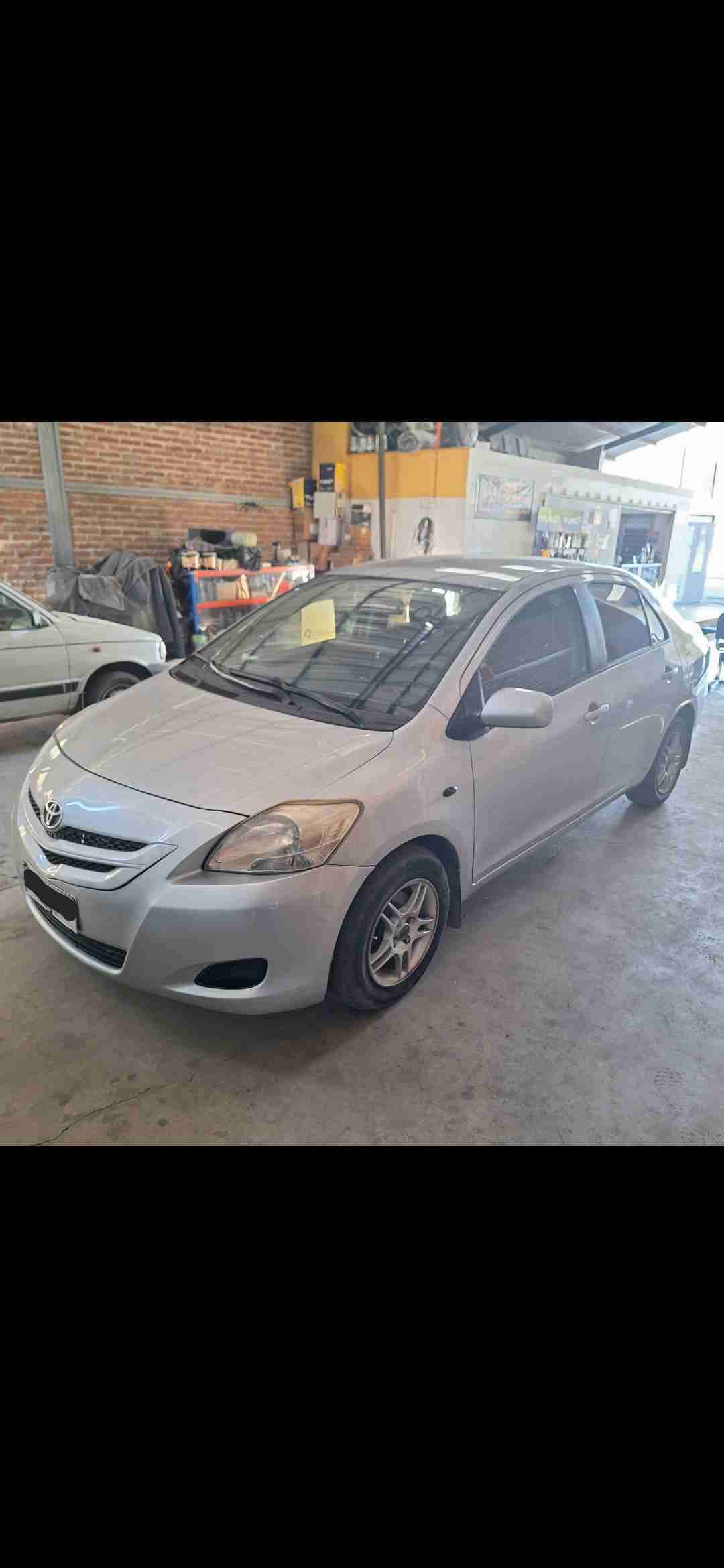 Toyota yaris sedan 2008 - miniatura 6