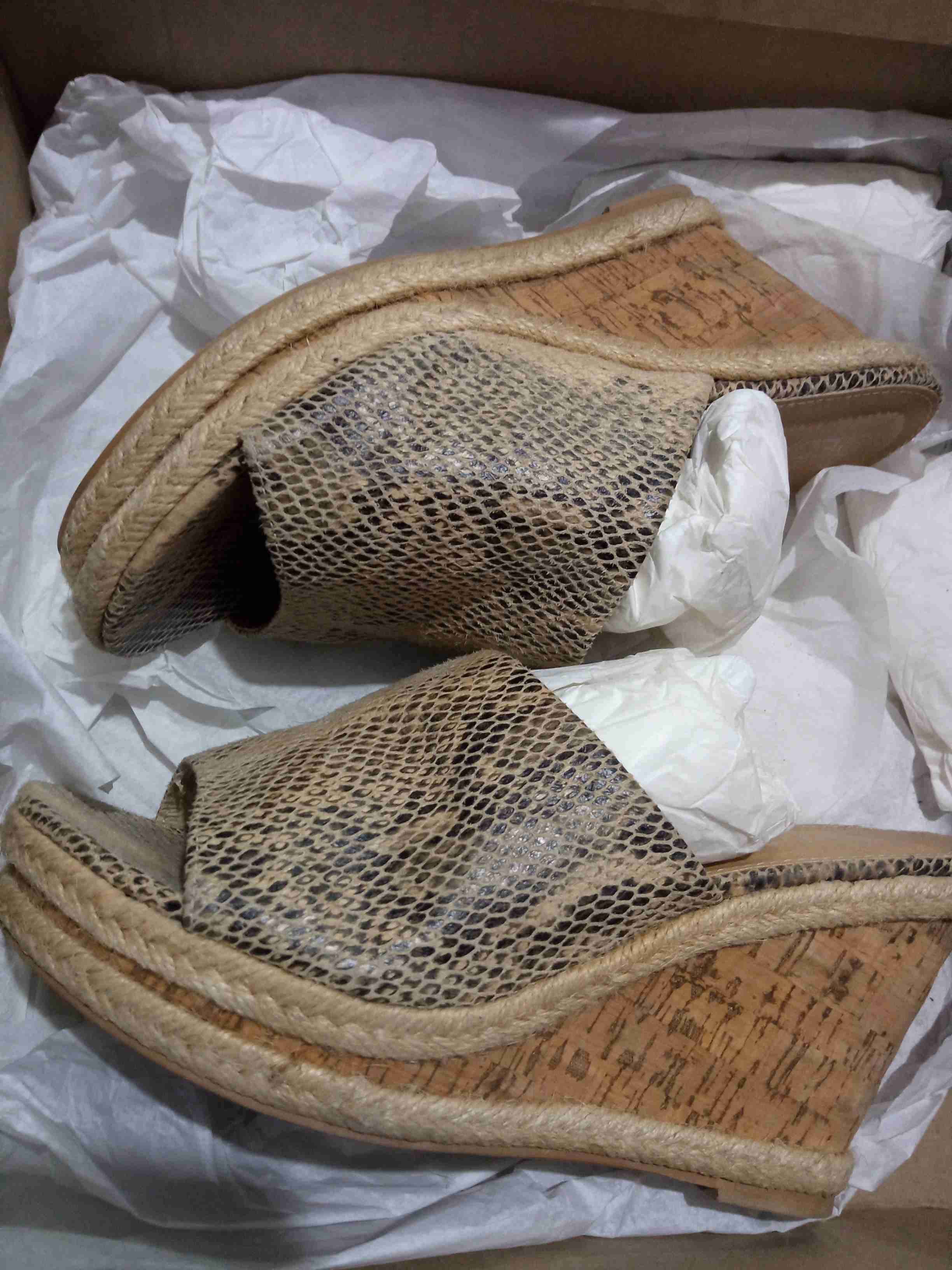 Sandalias de piel de serpiente - miniatura 2