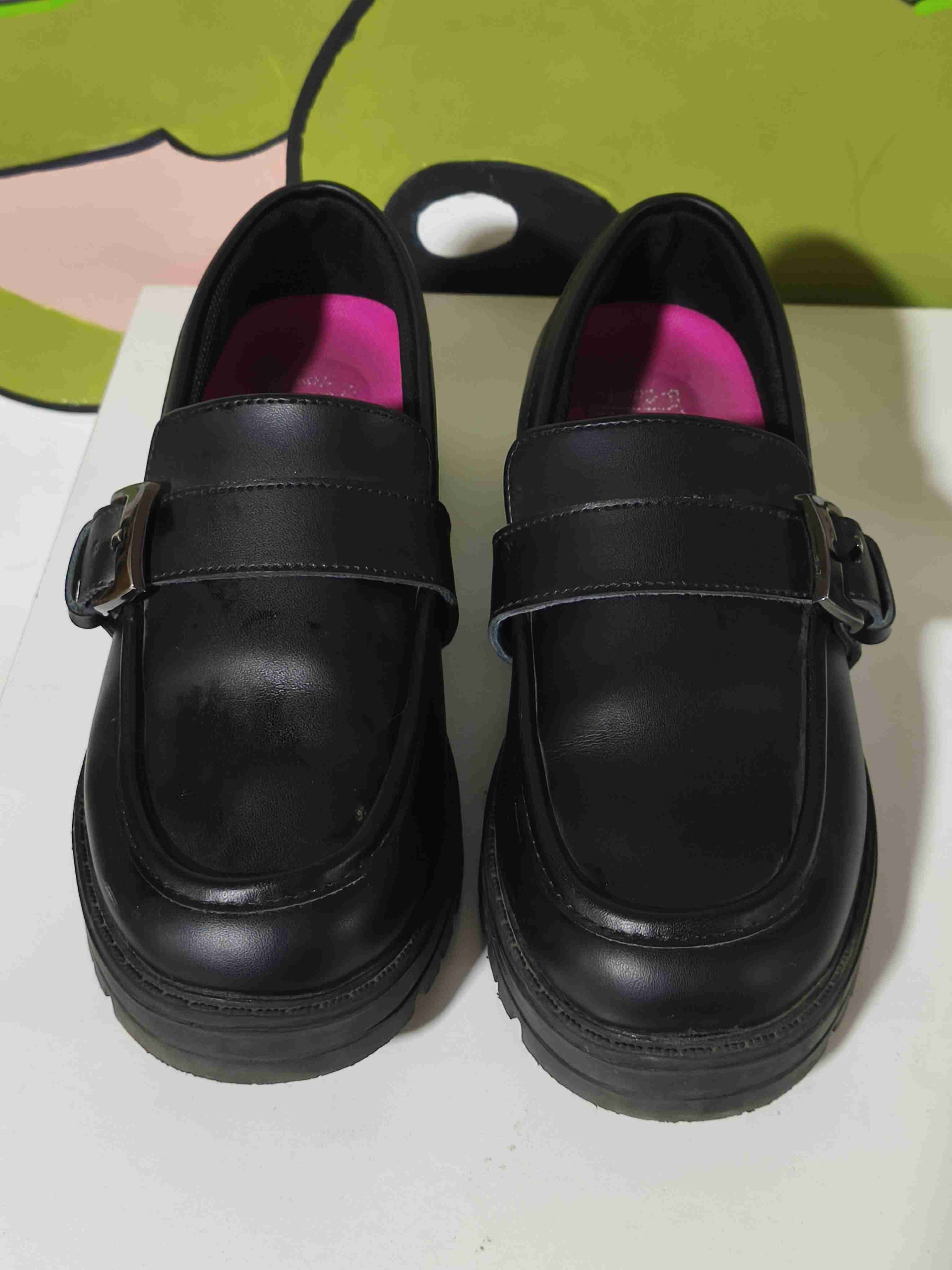 Zapatos escolar con hebilla