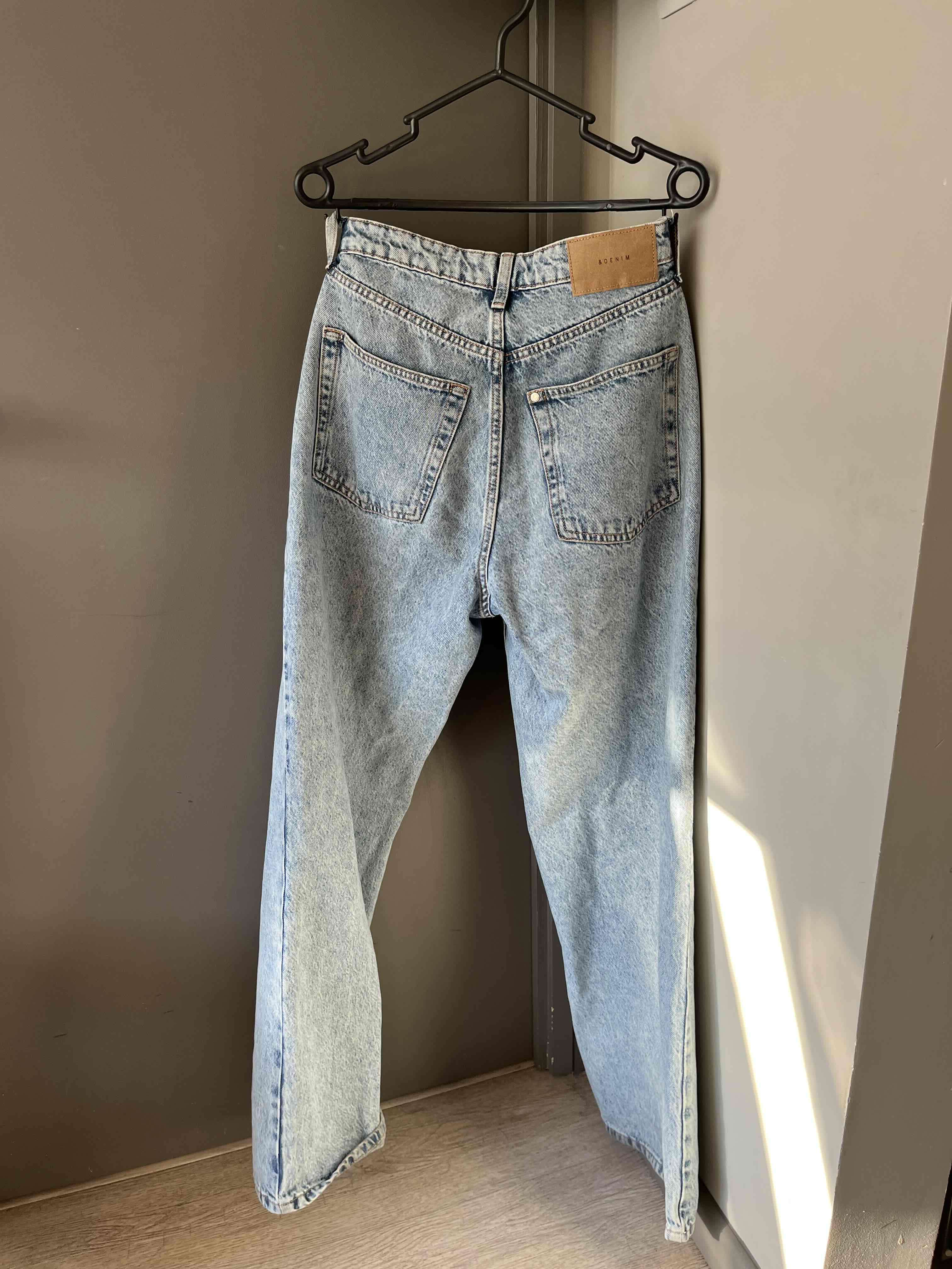 Jeans azul claro - miniatura 3