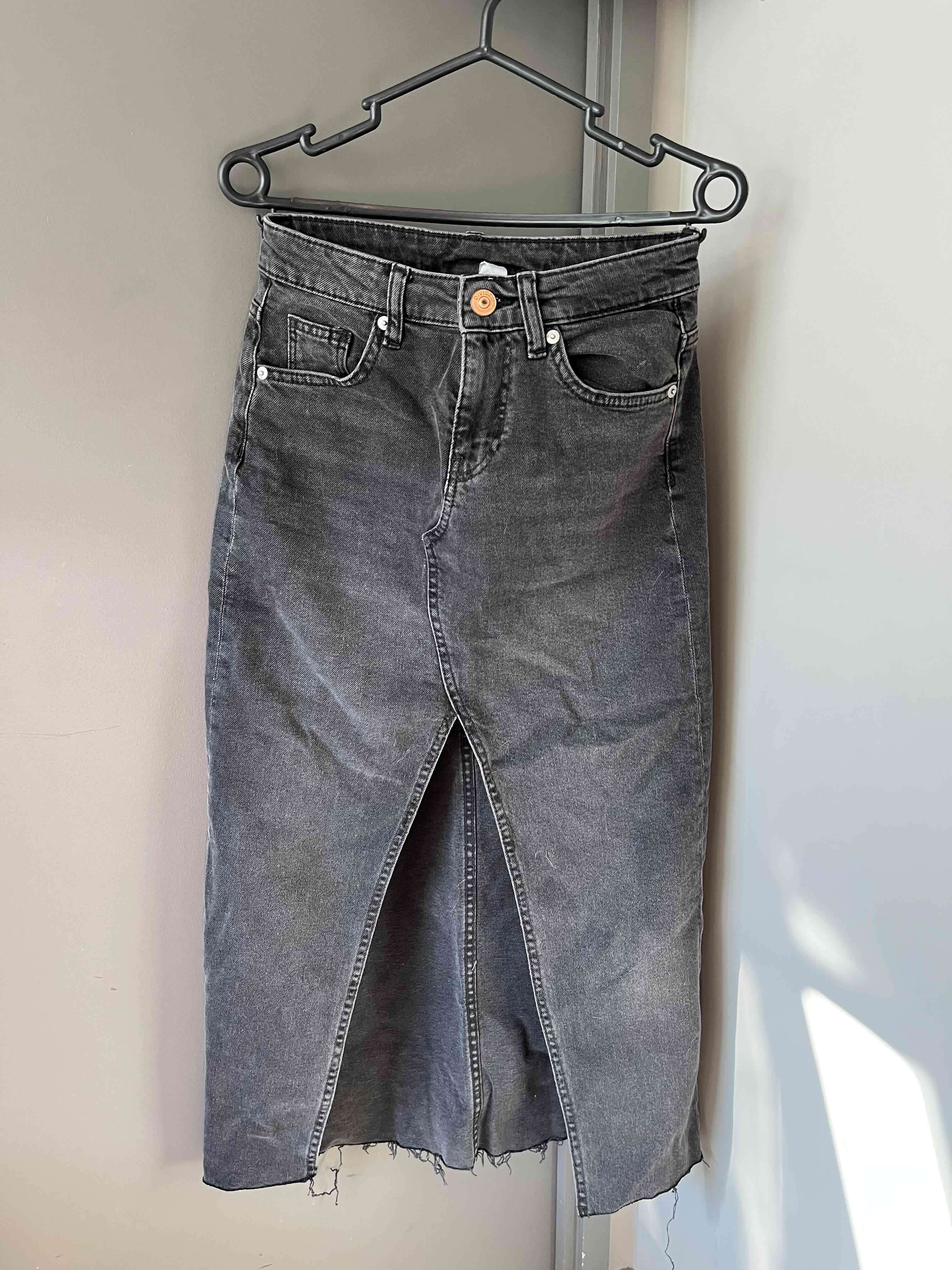 Falda jeans negra - miniatura 2