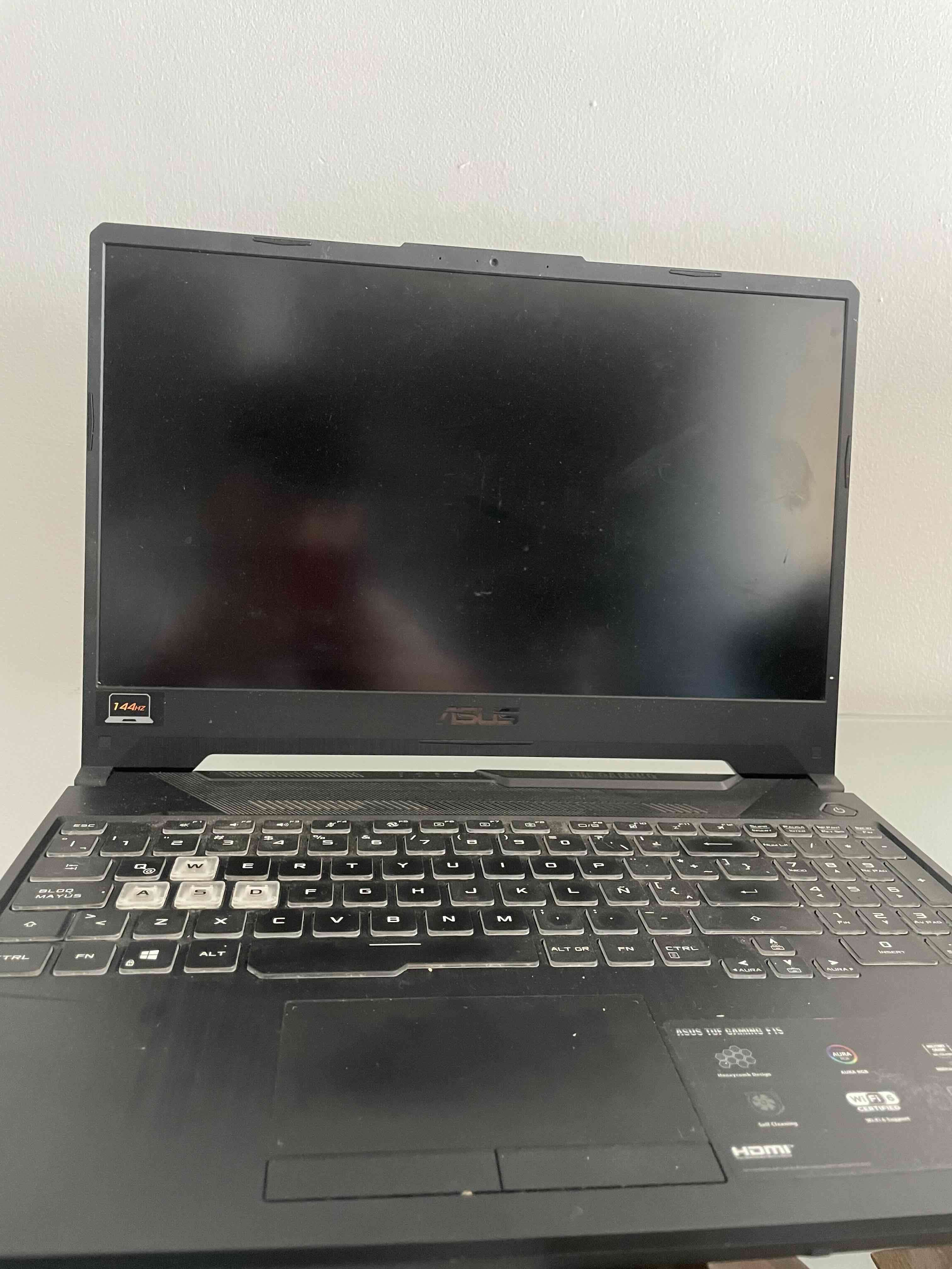 Laptop Asus f15 gaming con pantalla 144Hz - miniatura 2