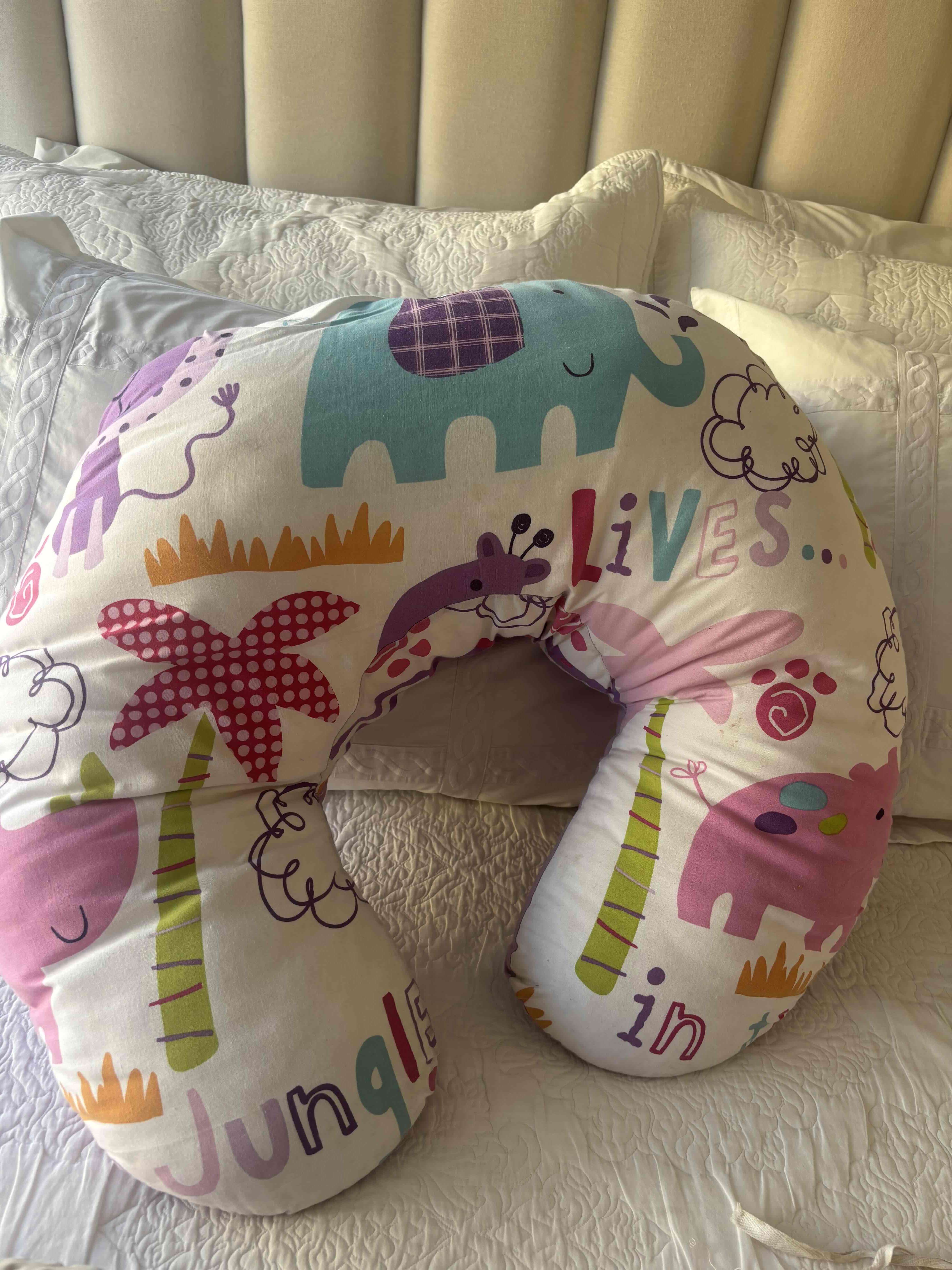 Cojín de lactancia estampado