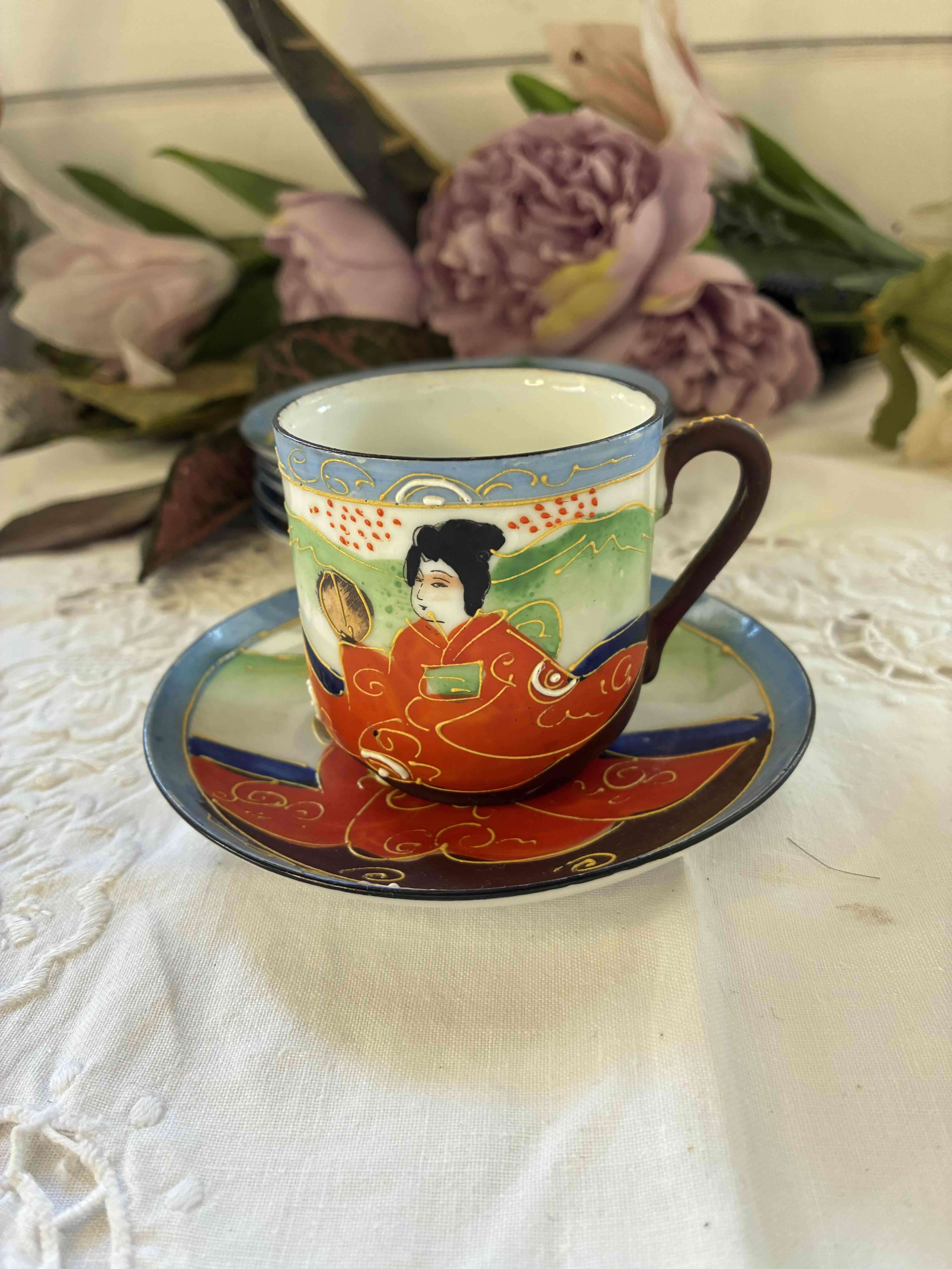 Taza de té japonesa pintada a mano - miniatura 1