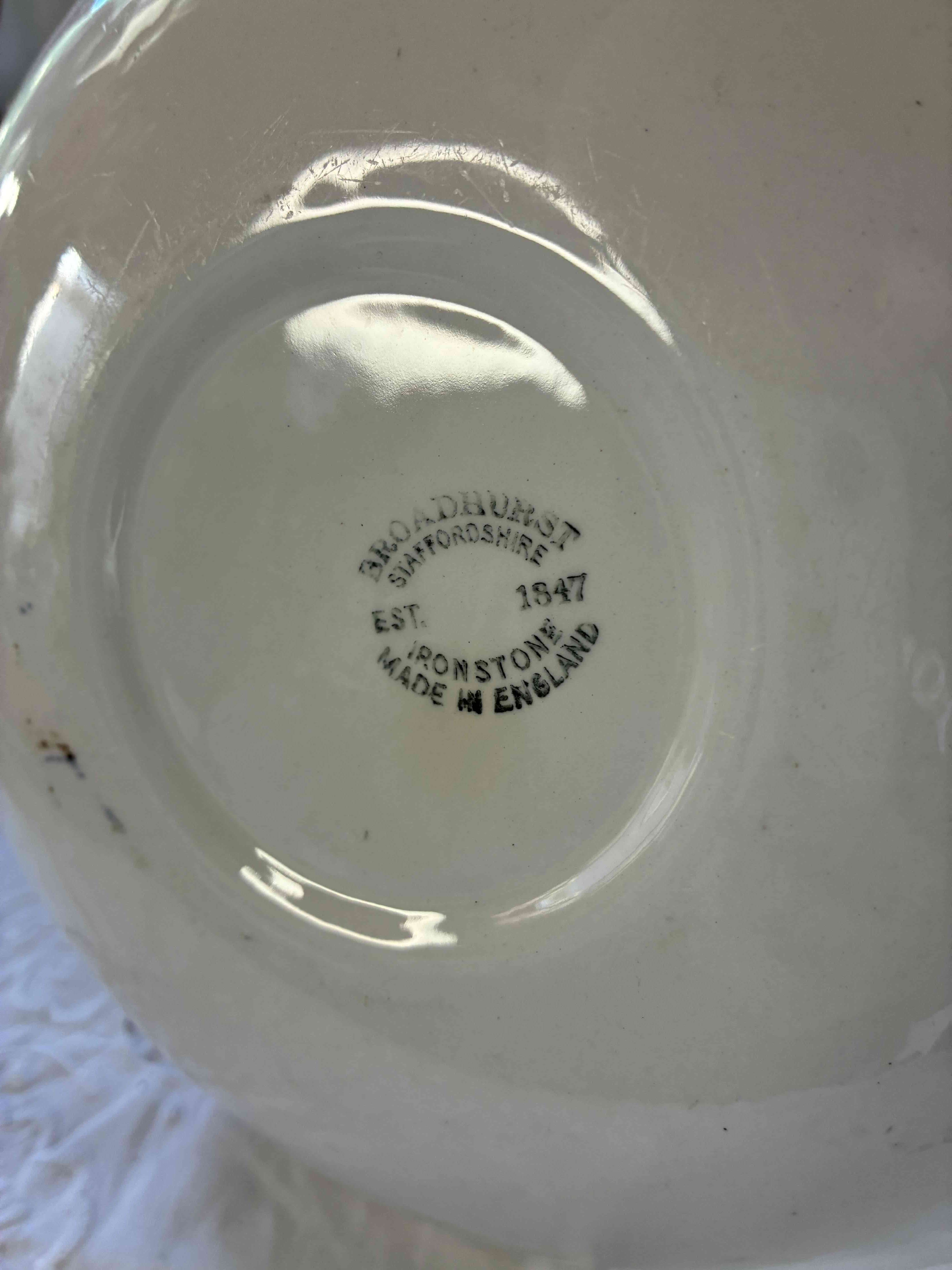 Fuente inglesa para postre o ensalada - miniatura 4