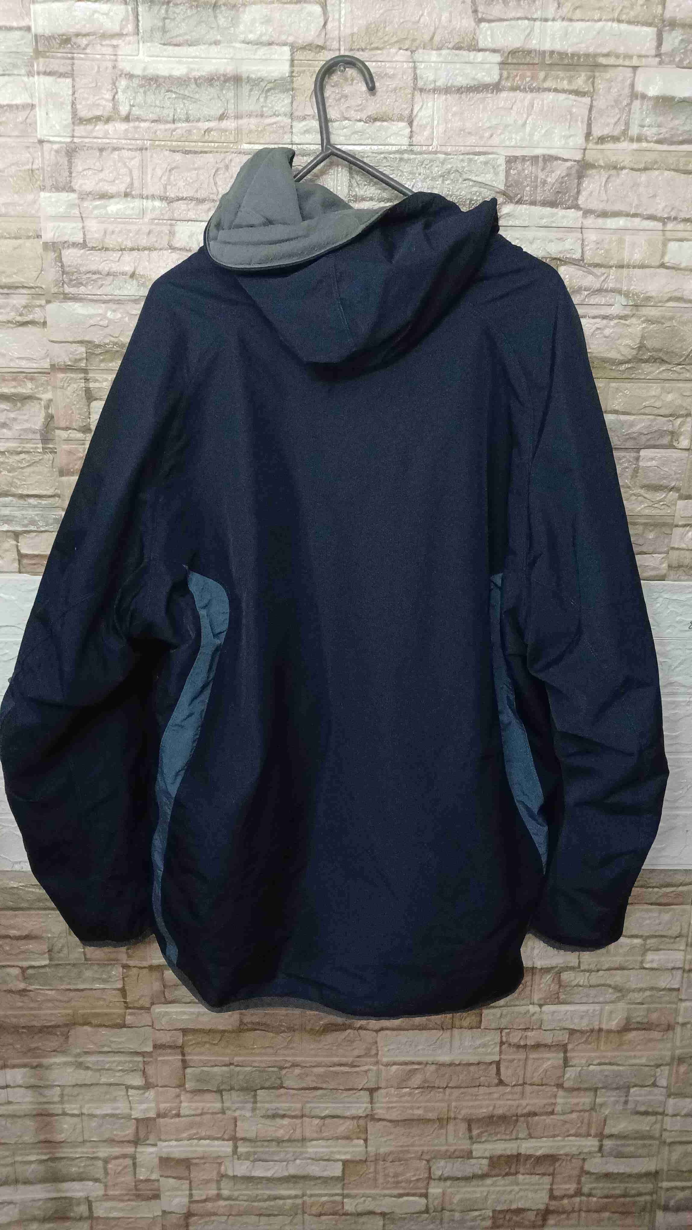 Chaqueta deportiva NIKE azul con capucha - miniatura 2