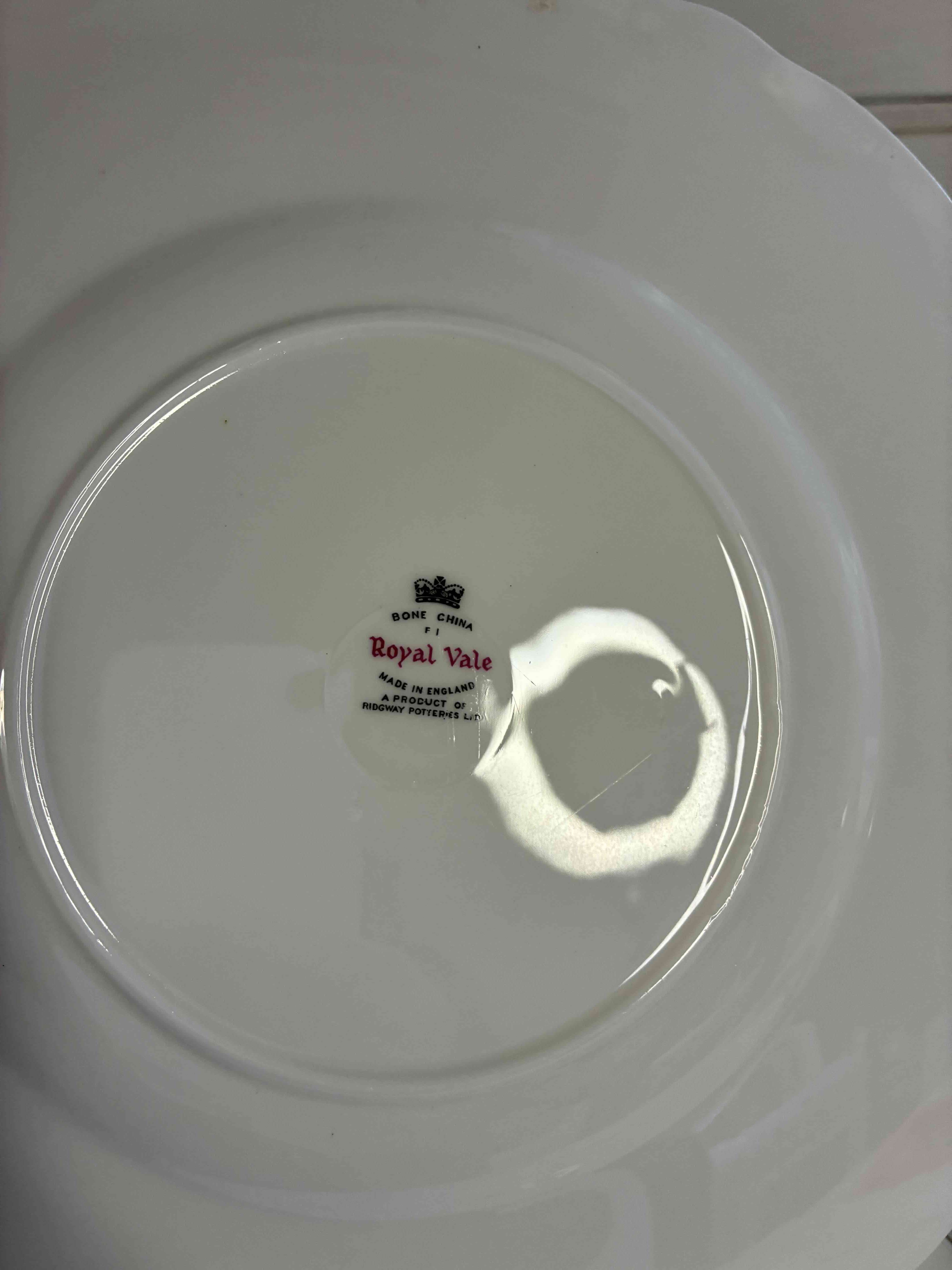 Platos de porcelana Royal Vale - miniatura 2