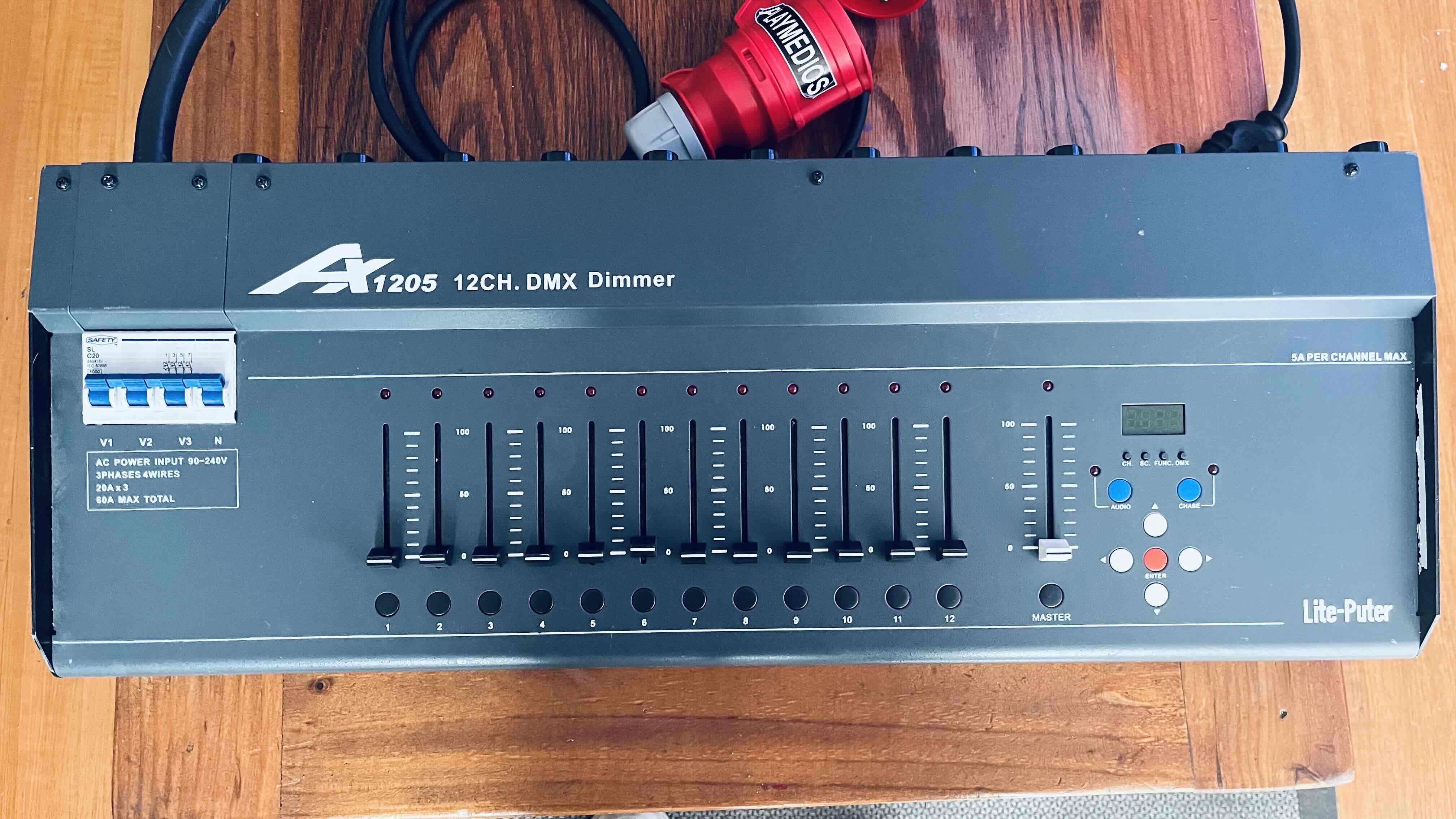 Controlador de iluminación Profesional Lite Puter, - miniatura 1