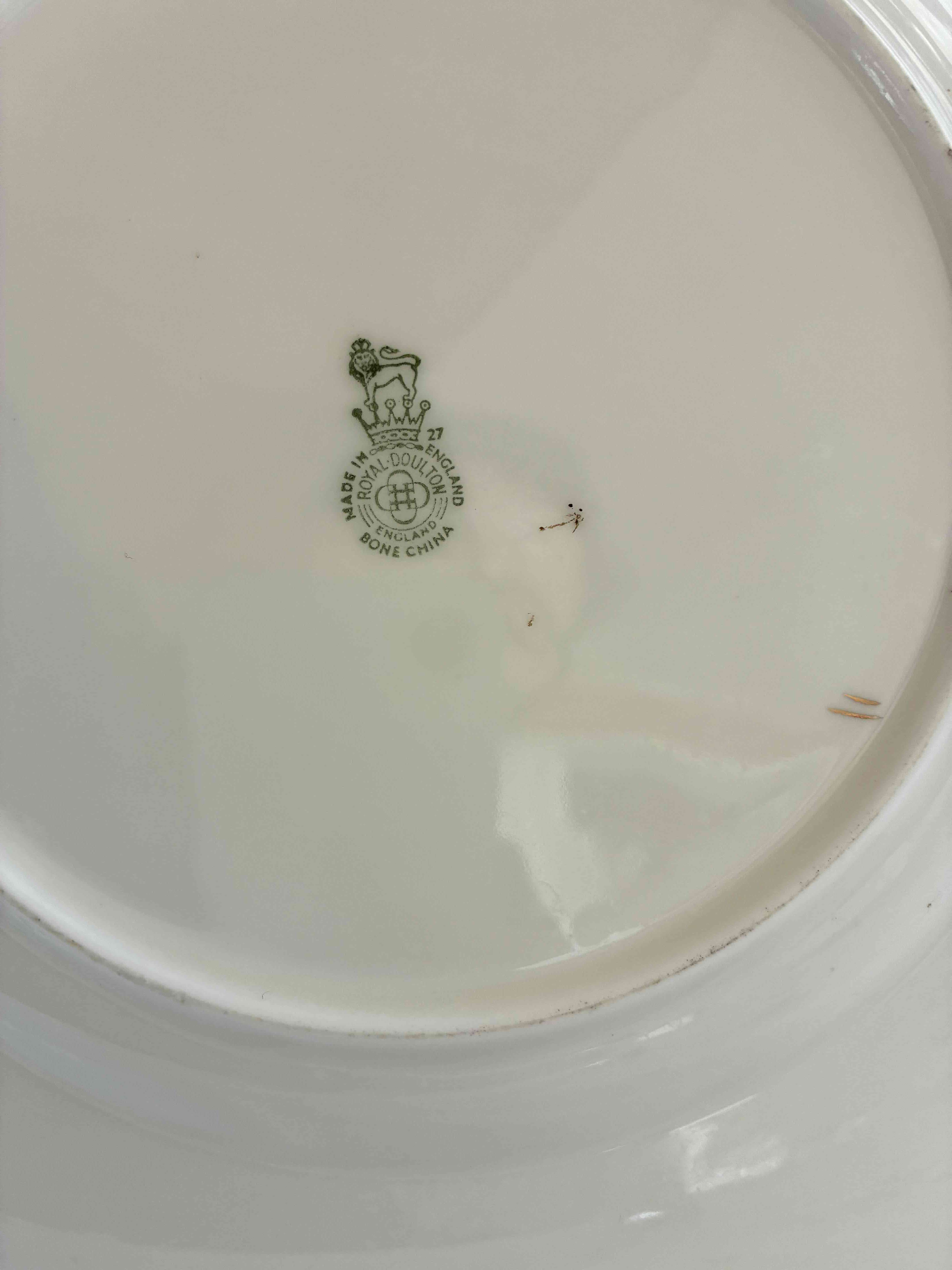 Plato decorativo de porcelana - miniatura 2