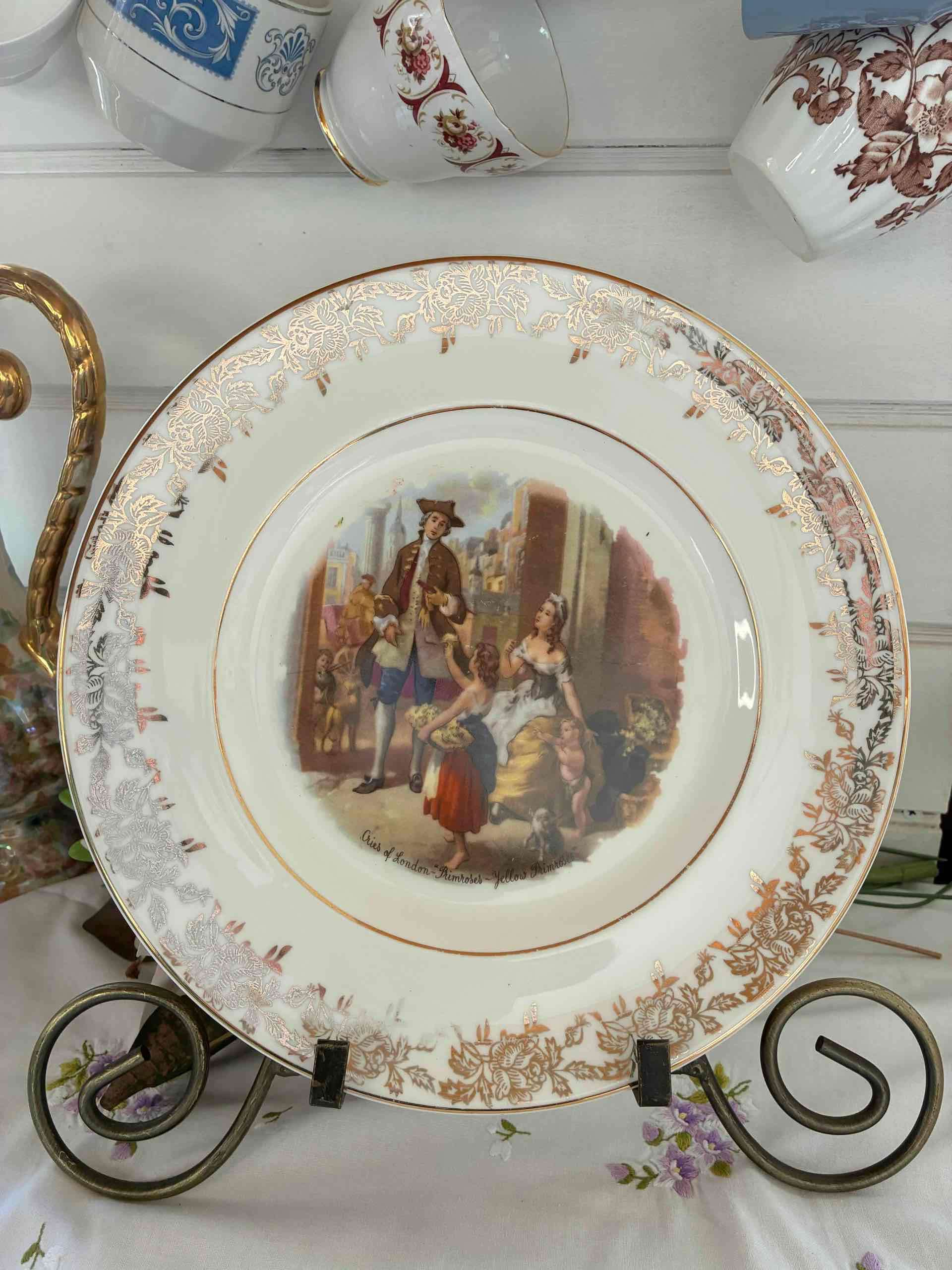 Plato decorativo de porcelana - miniatura 4