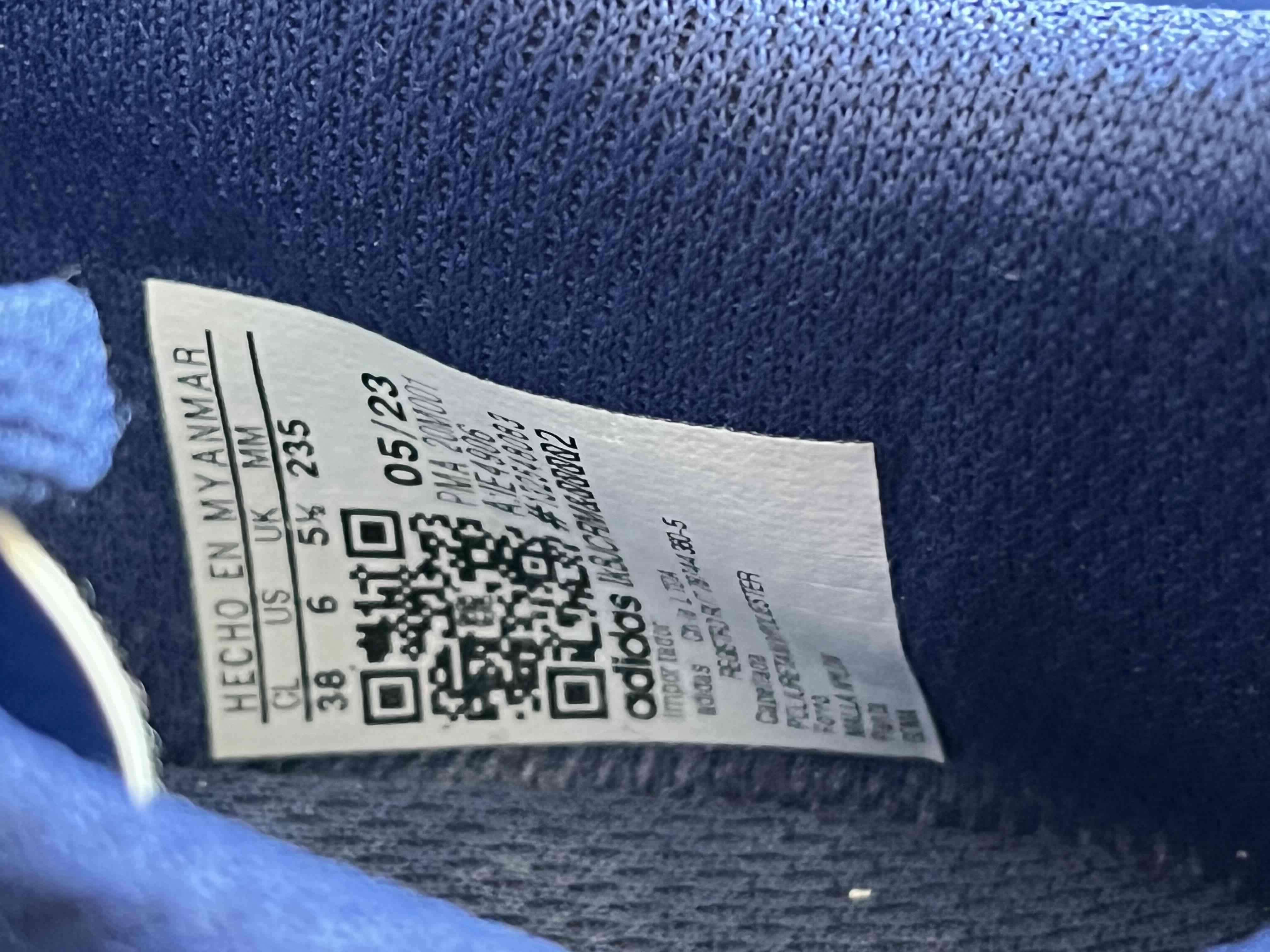 Zapato de fútbol Adidas Número 38 - miniatura 4