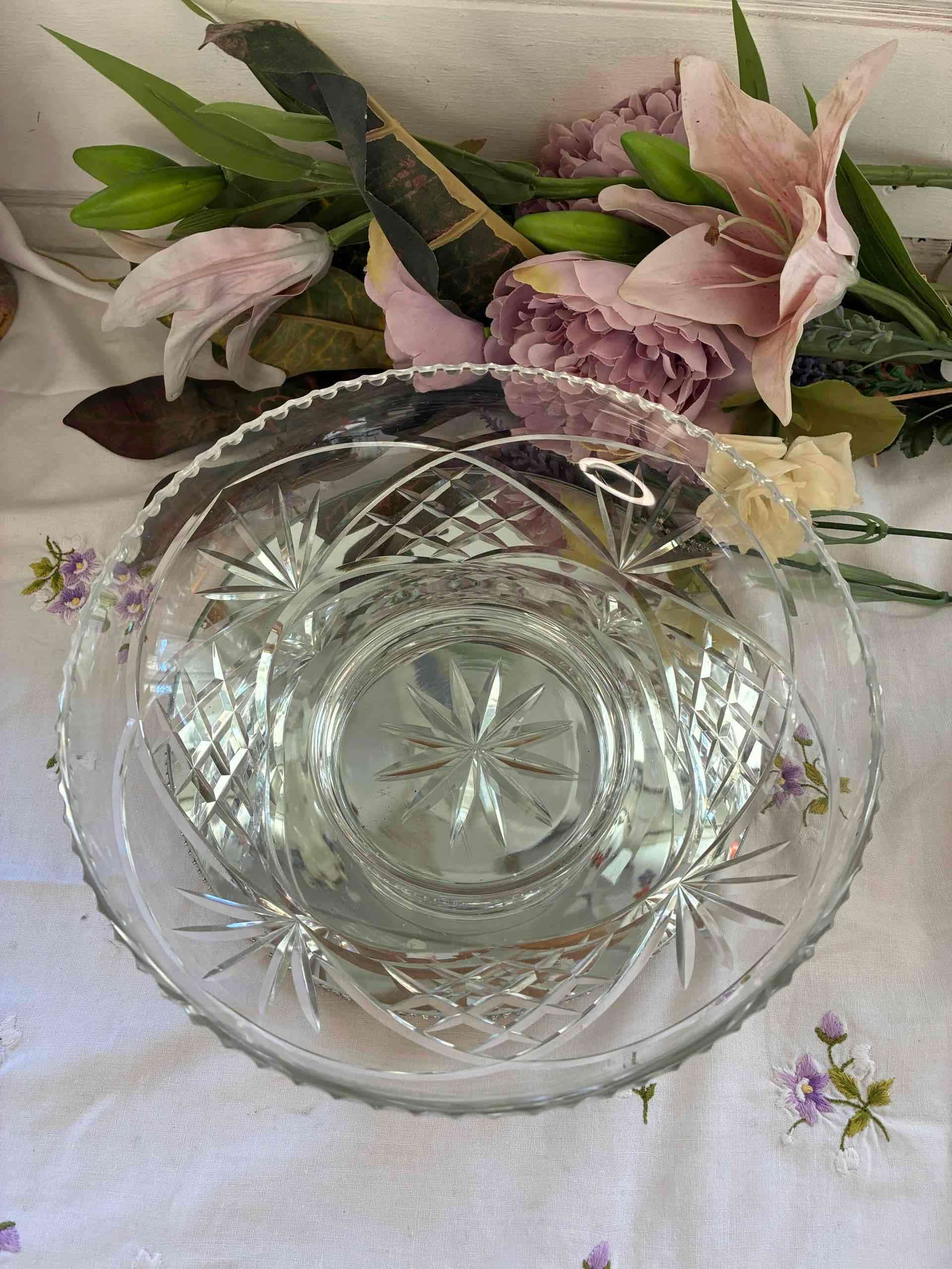 Fuente de cristal tallada - miniatura 2