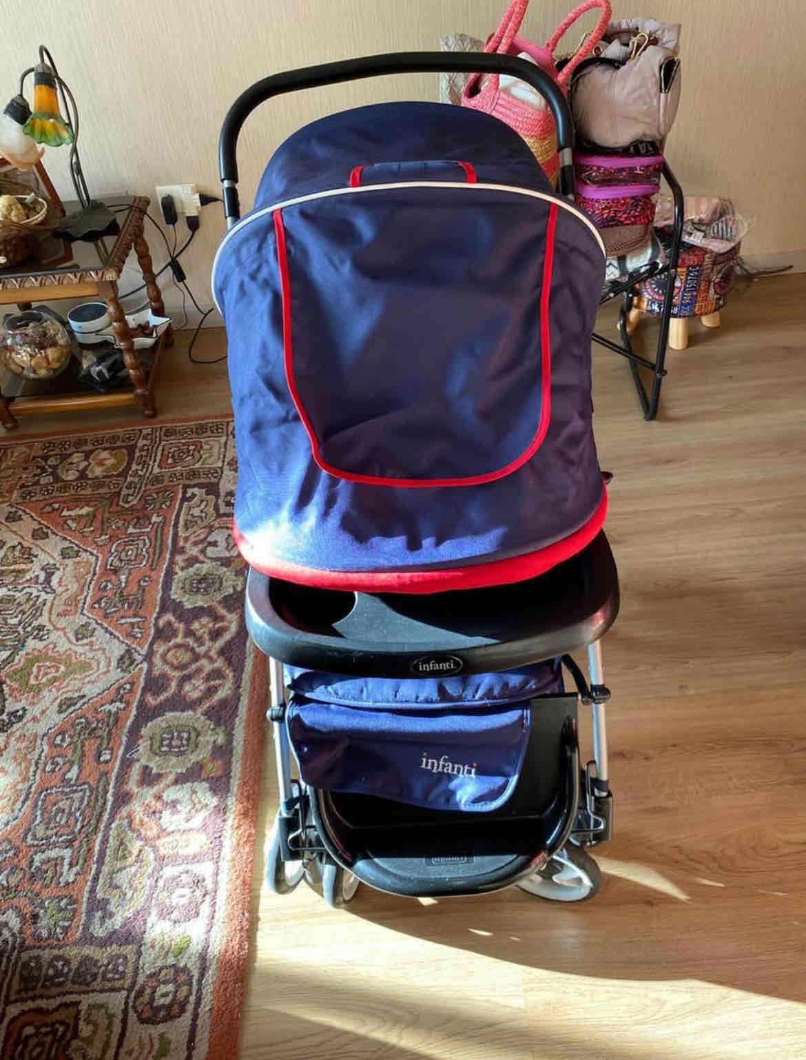 Coche de bebé Infanti azul - miniatura 1
