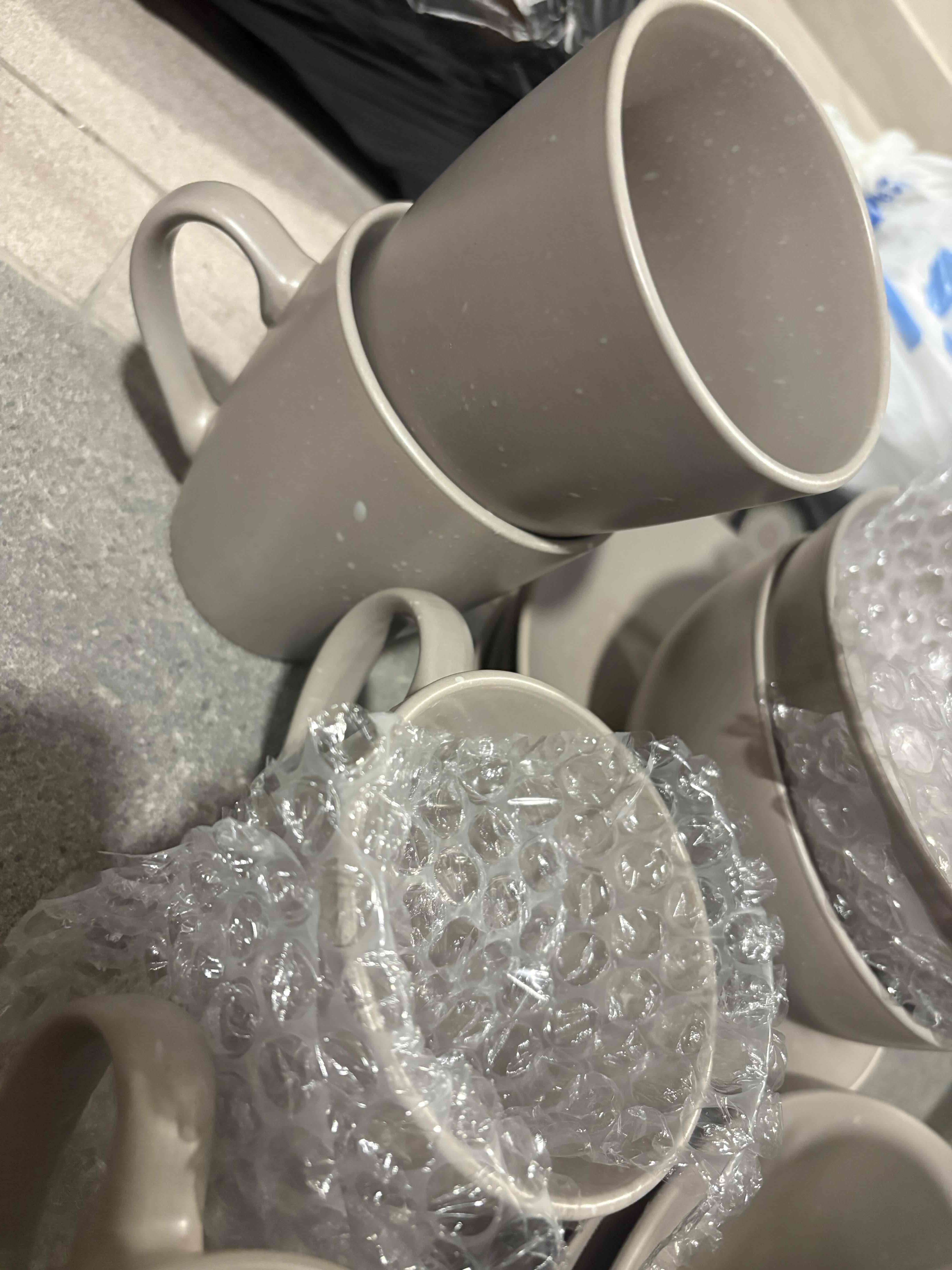 Juego de loza beige - miniatura 2