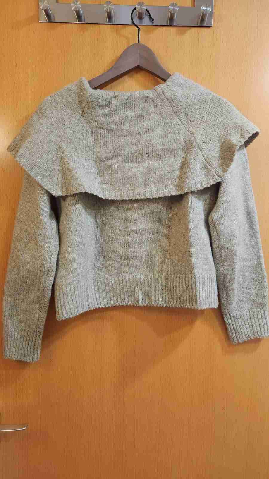 Suéter de lana gris - miniatura 2