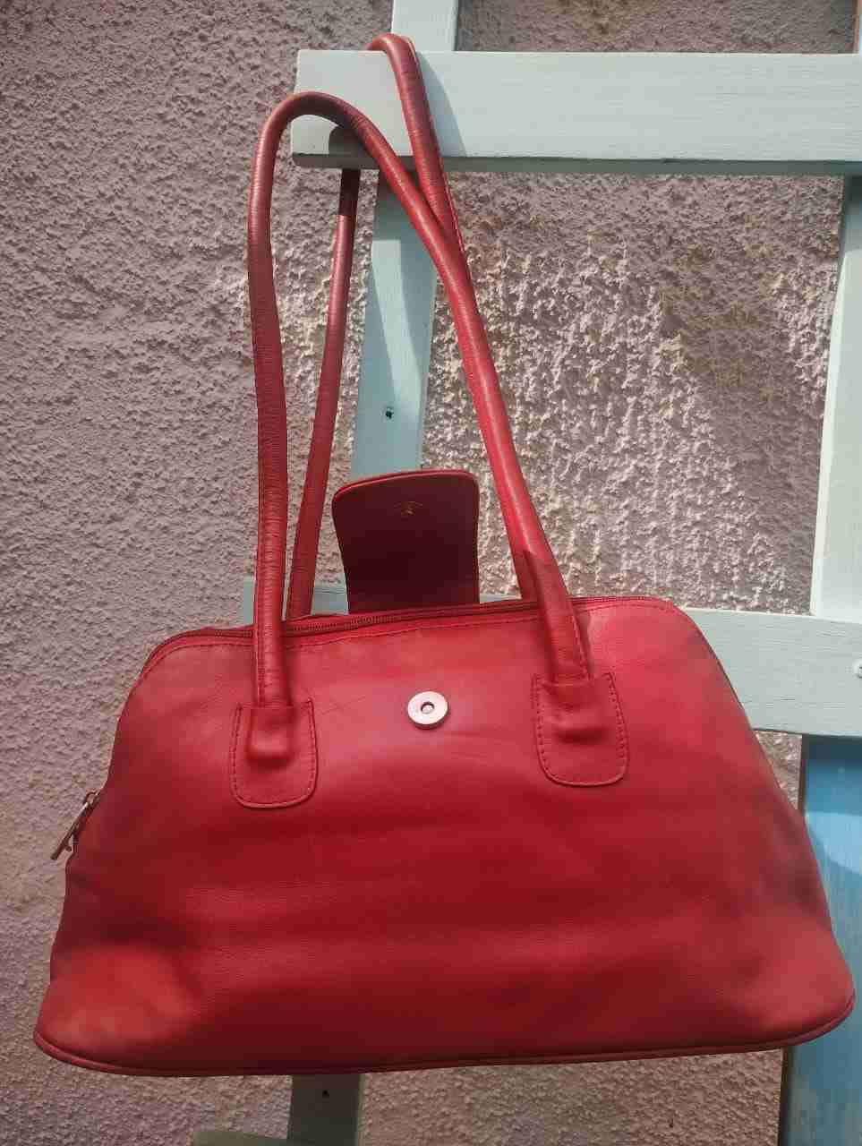 Cartera roja de 100% cuero - miniatura 2