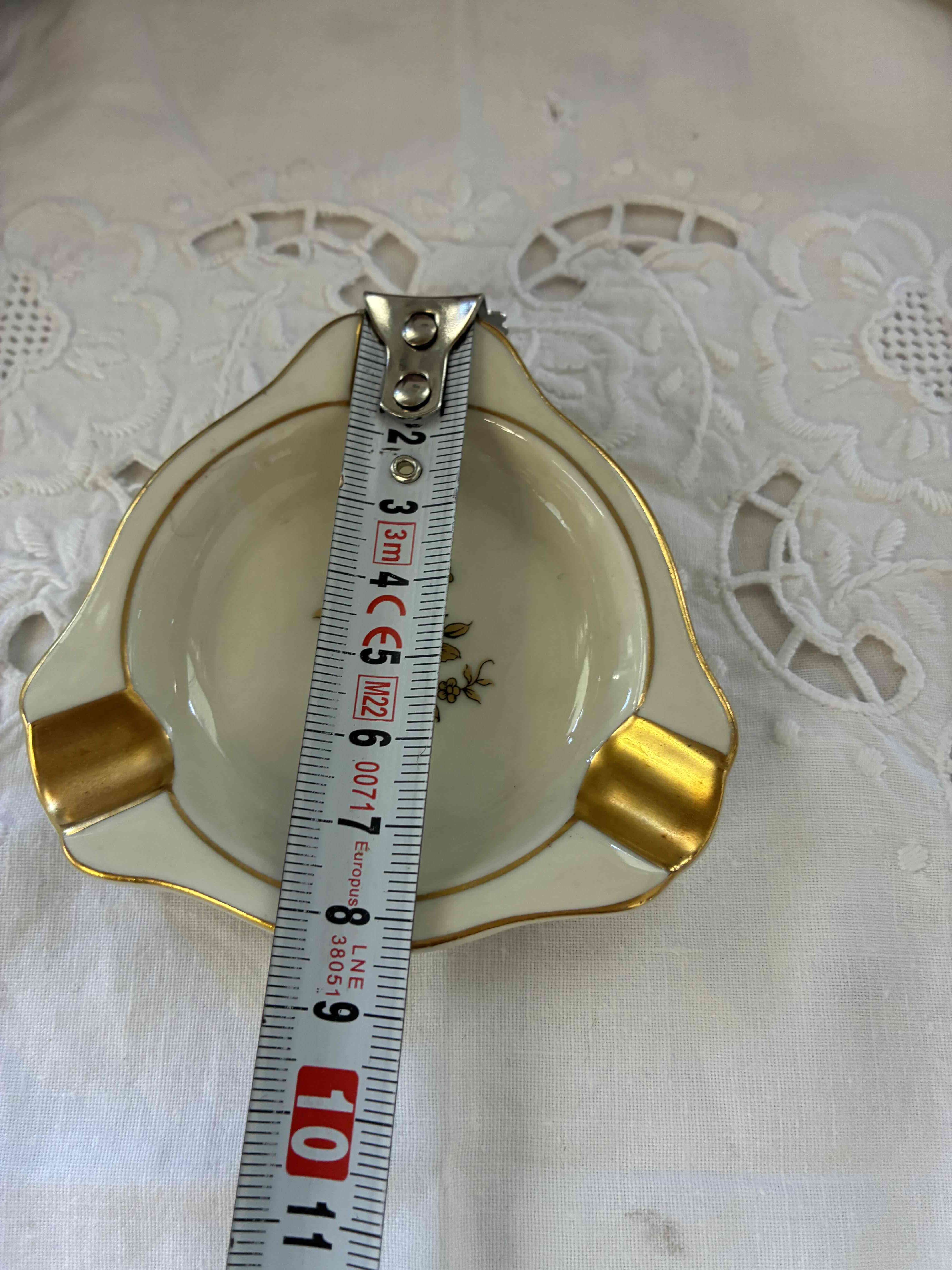 Cenicero de porcelana Bavaria - miniatura 2