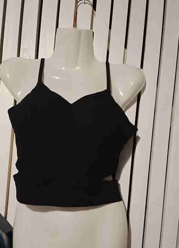 Top negro con cierre frontal - miniatura 2