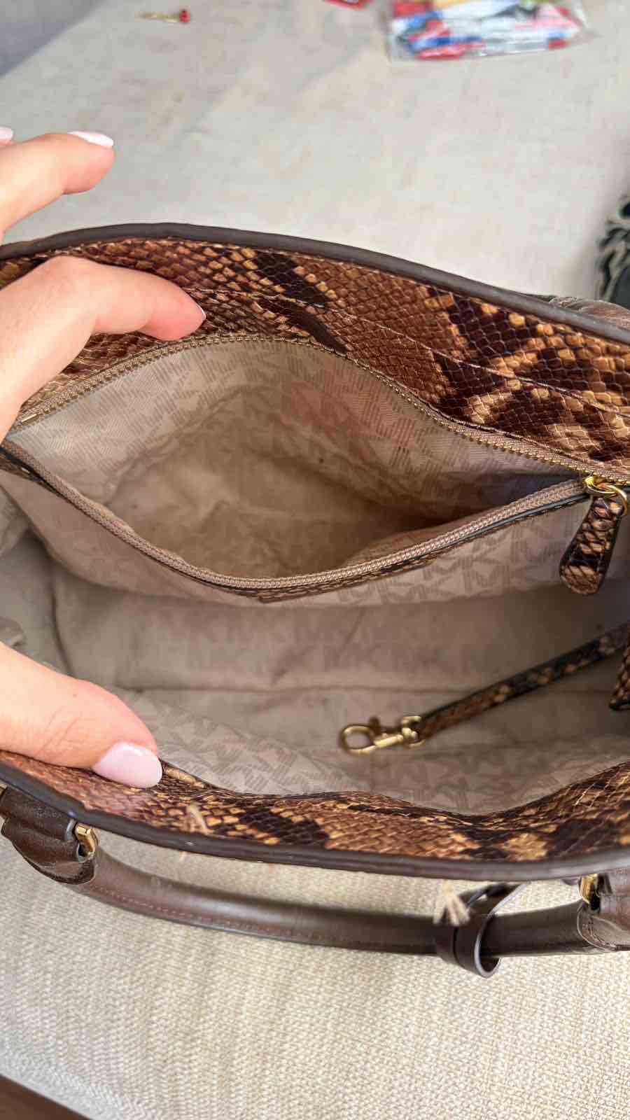 Bolso Michael Kors - miniatura 5
