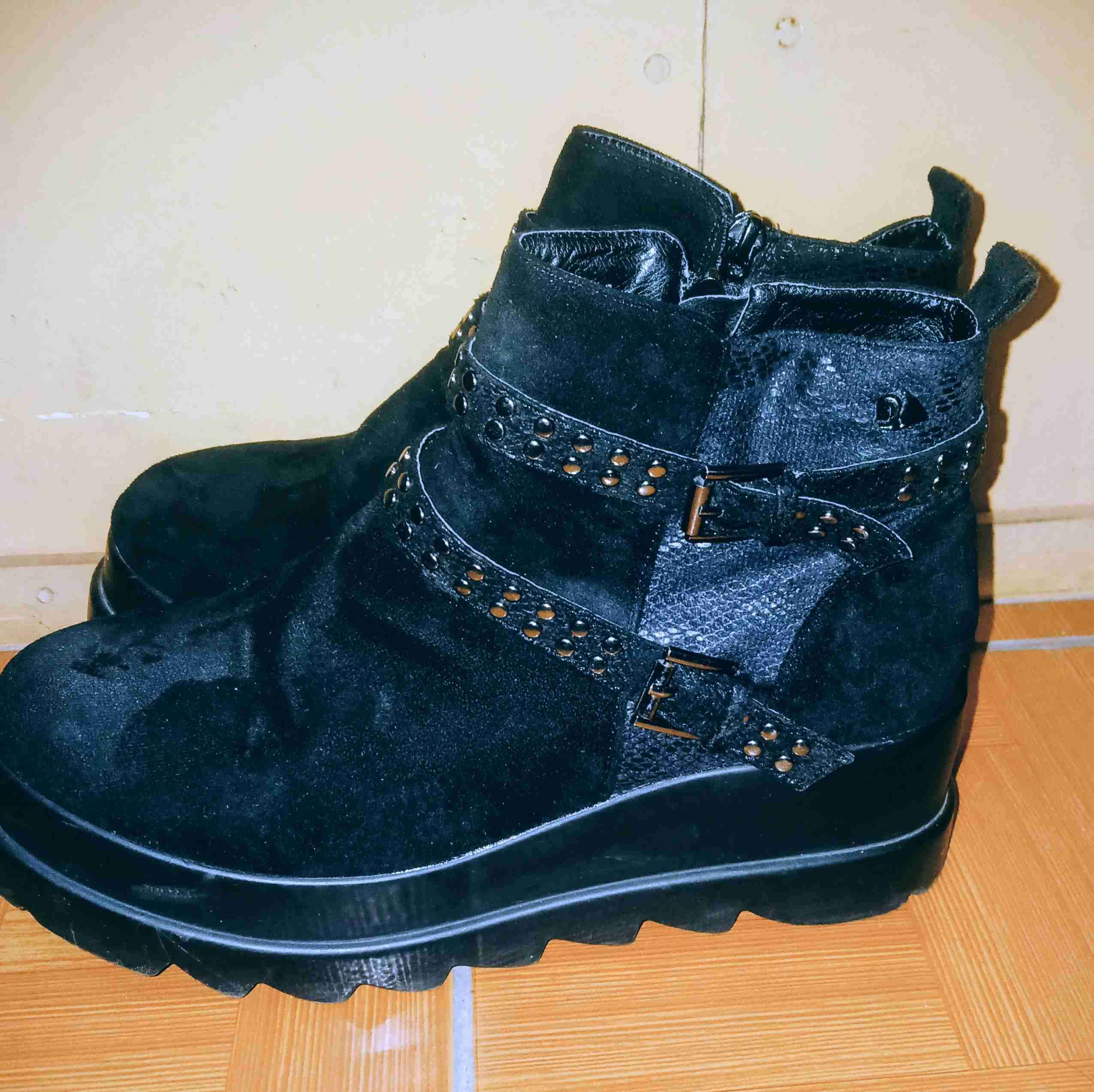 Zapatos negros con plataforma - miniatura 2