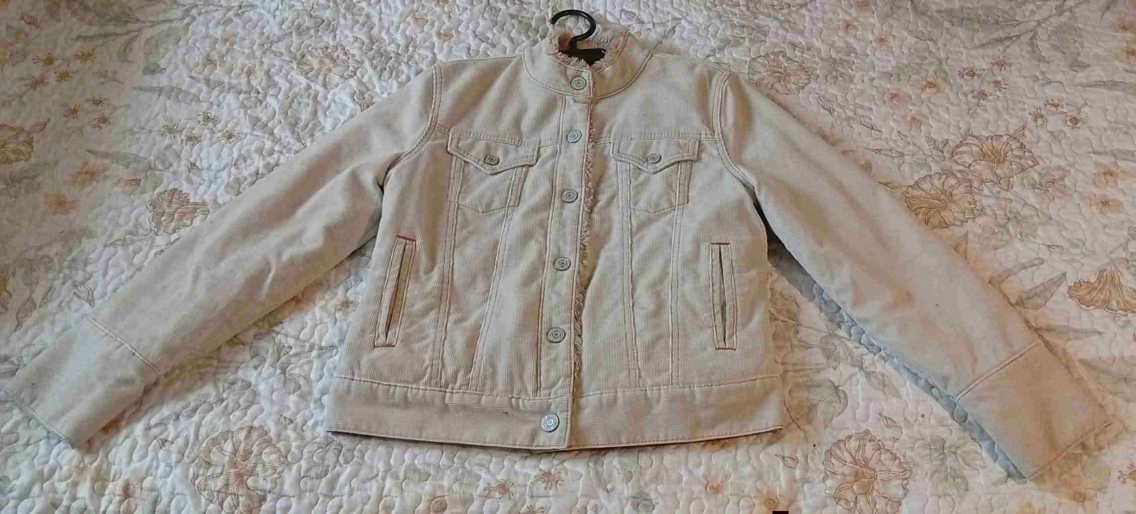 Abrigo beige con forro de lana - miniatura 3