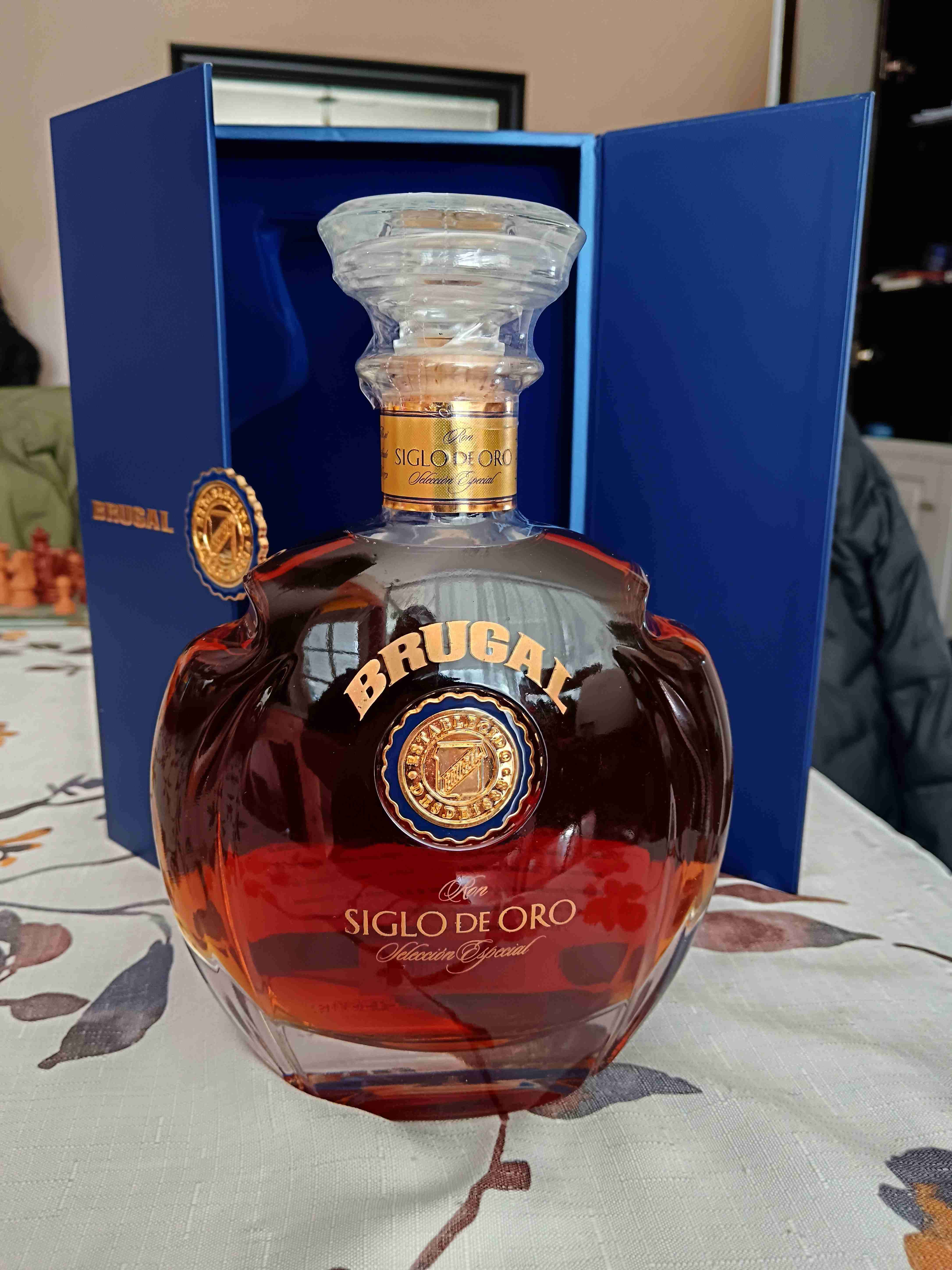 Ron Brugal Siglo de Oro en caja - miniatura 2