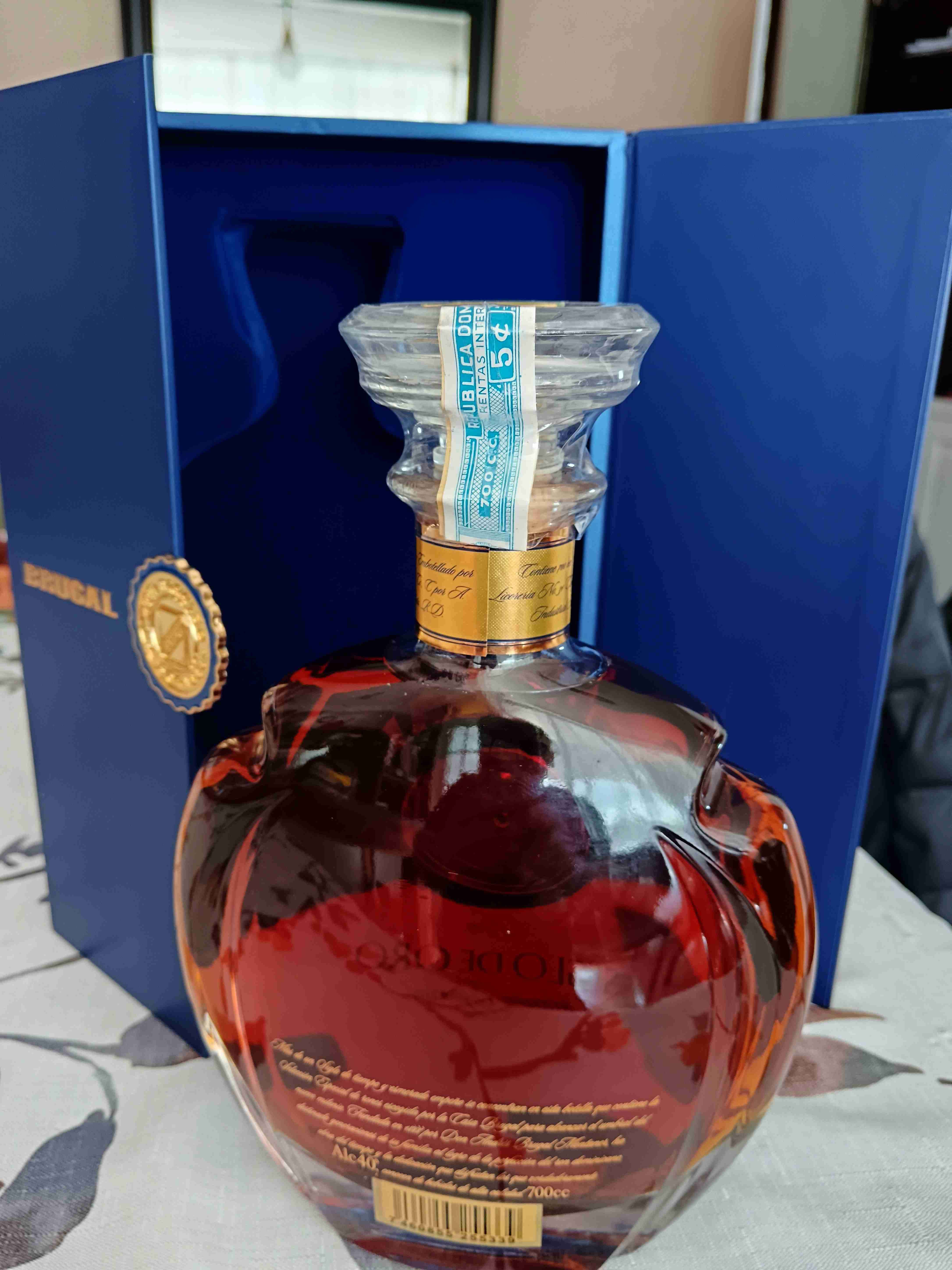 Ron Brugal Siglo de Oro en caja - miniatura 3