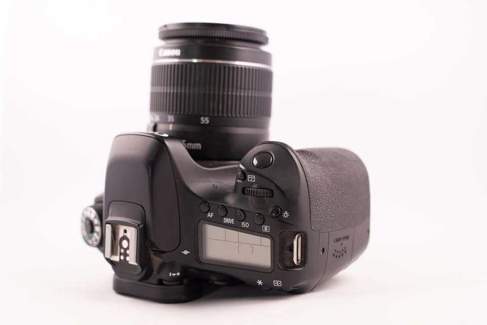 Cámara Canon EOS 80D DSLR - miniatura 4