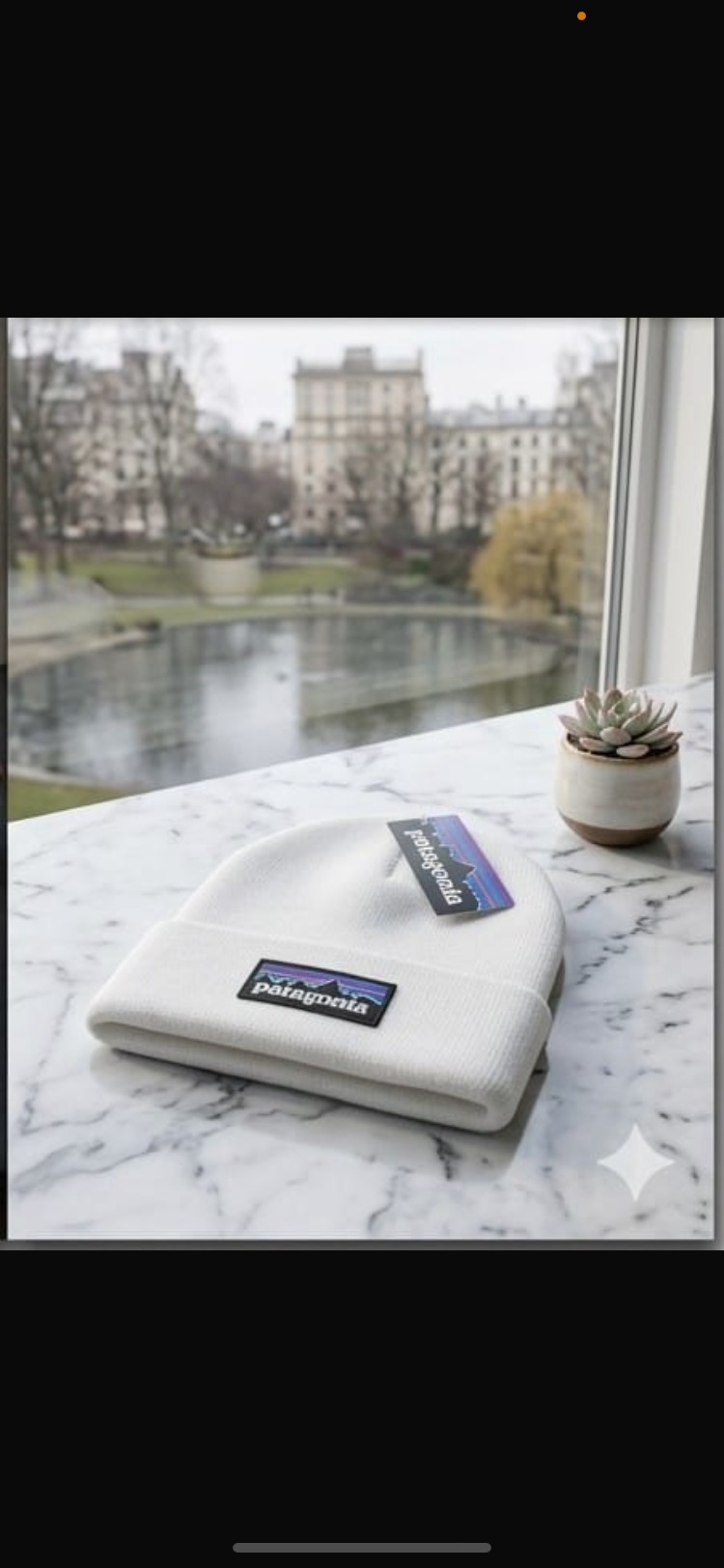 Gorro blanco lana marca visible - miniatura 1
