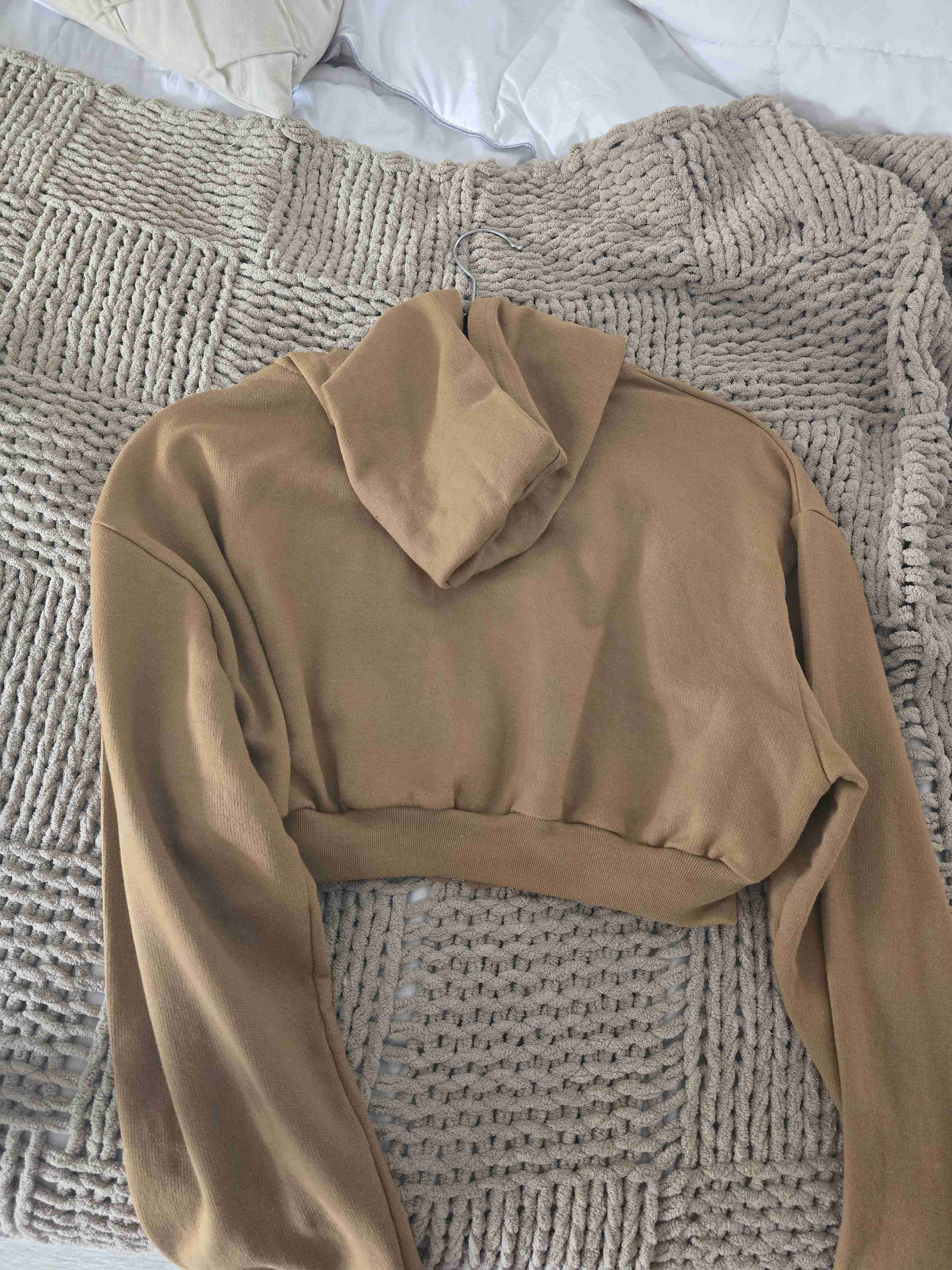 Polerón corto camel con cierre - miniatura 2