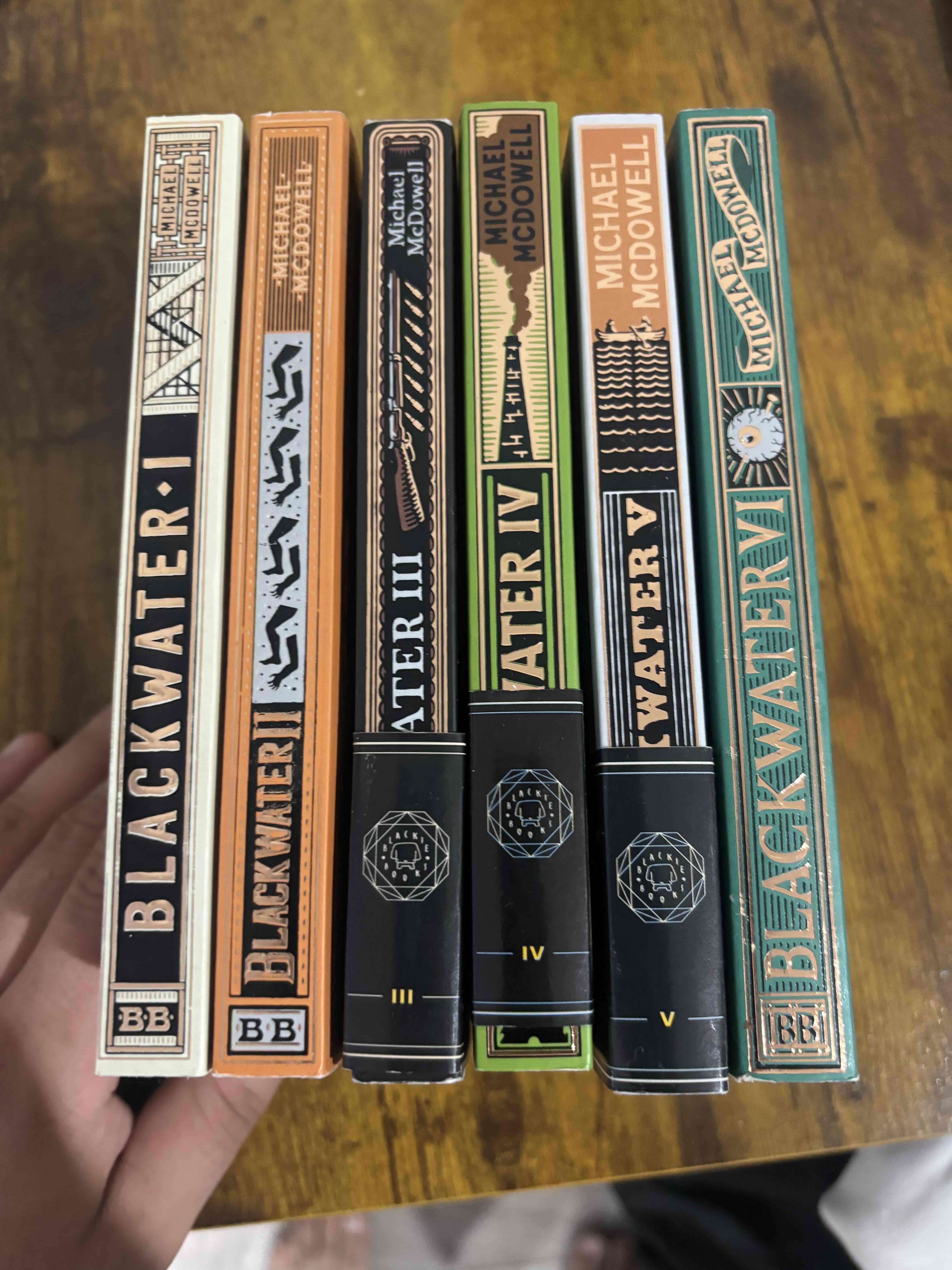 Colección completa Blackwater