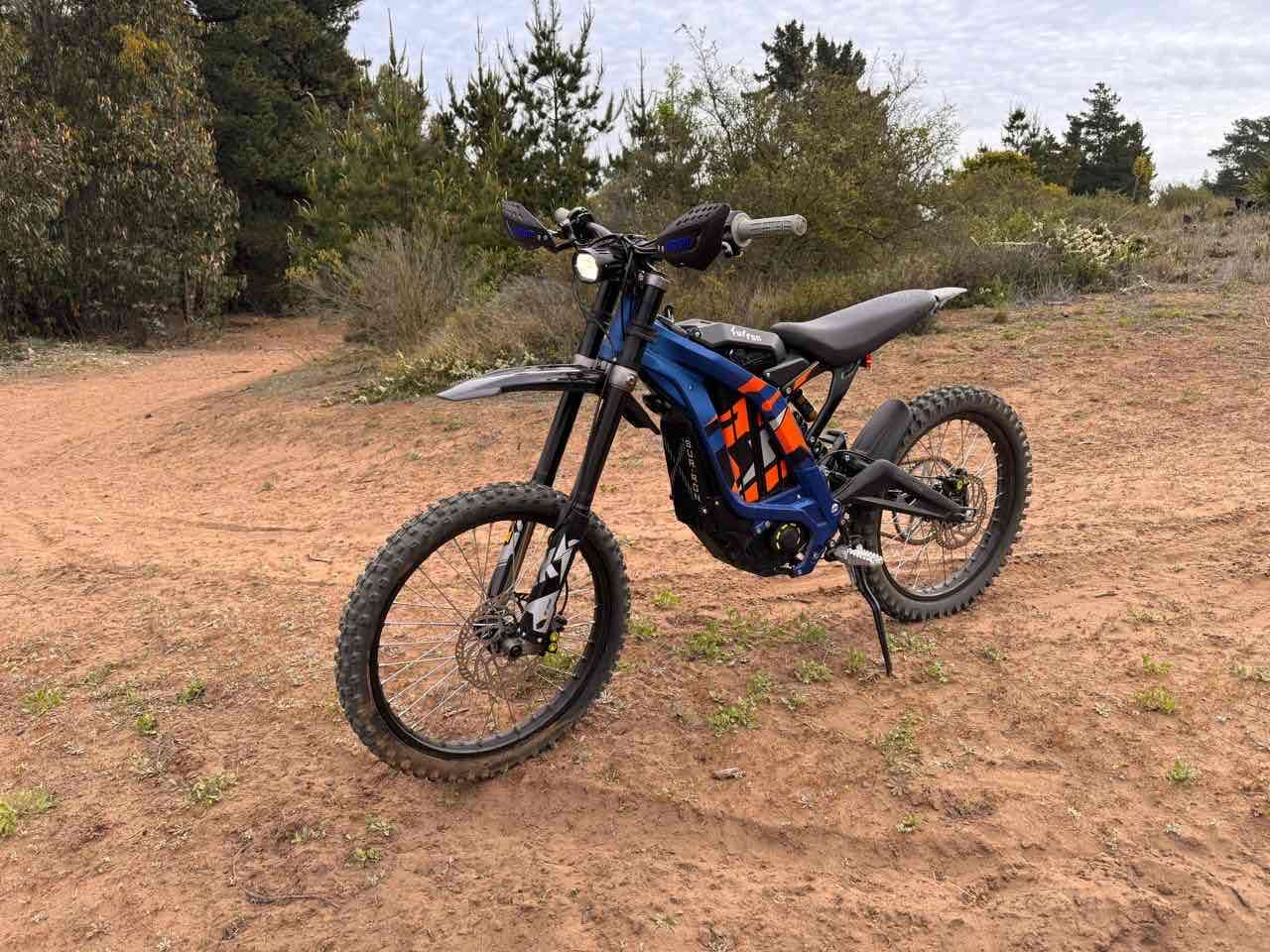 Moto  eléctrica de montaña - miniatura 1