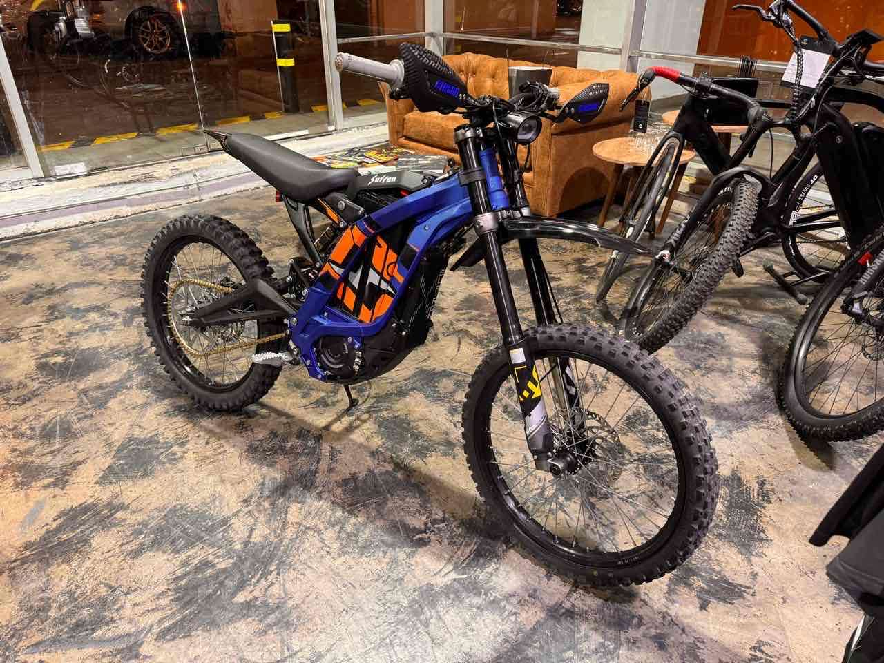 Moto  eléctrica de montaña - miniatura 4