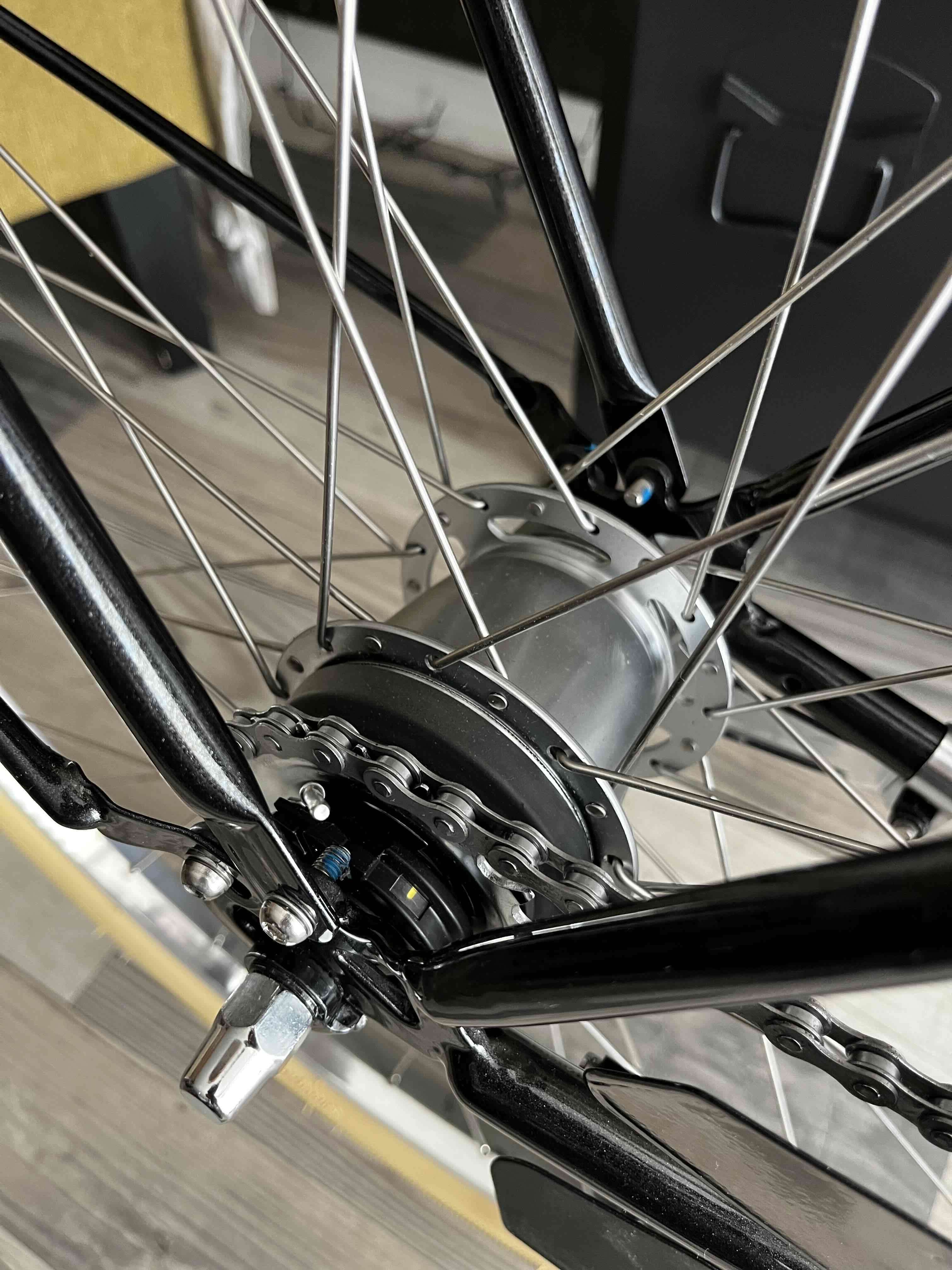 Bicicleta  Inglesa  Aro 28 shimano Nexus nueva - miniatura 4