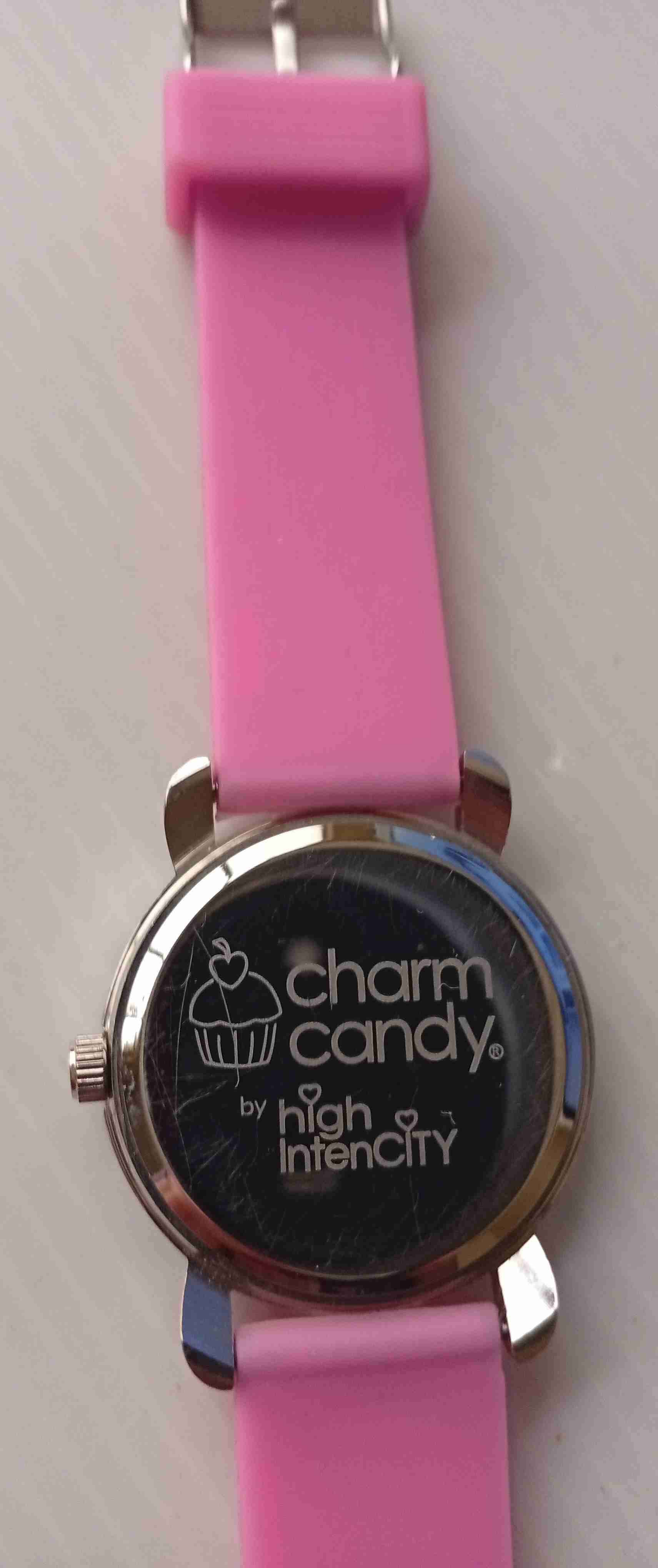 Reloj con diseño de dulces - miniatura 3