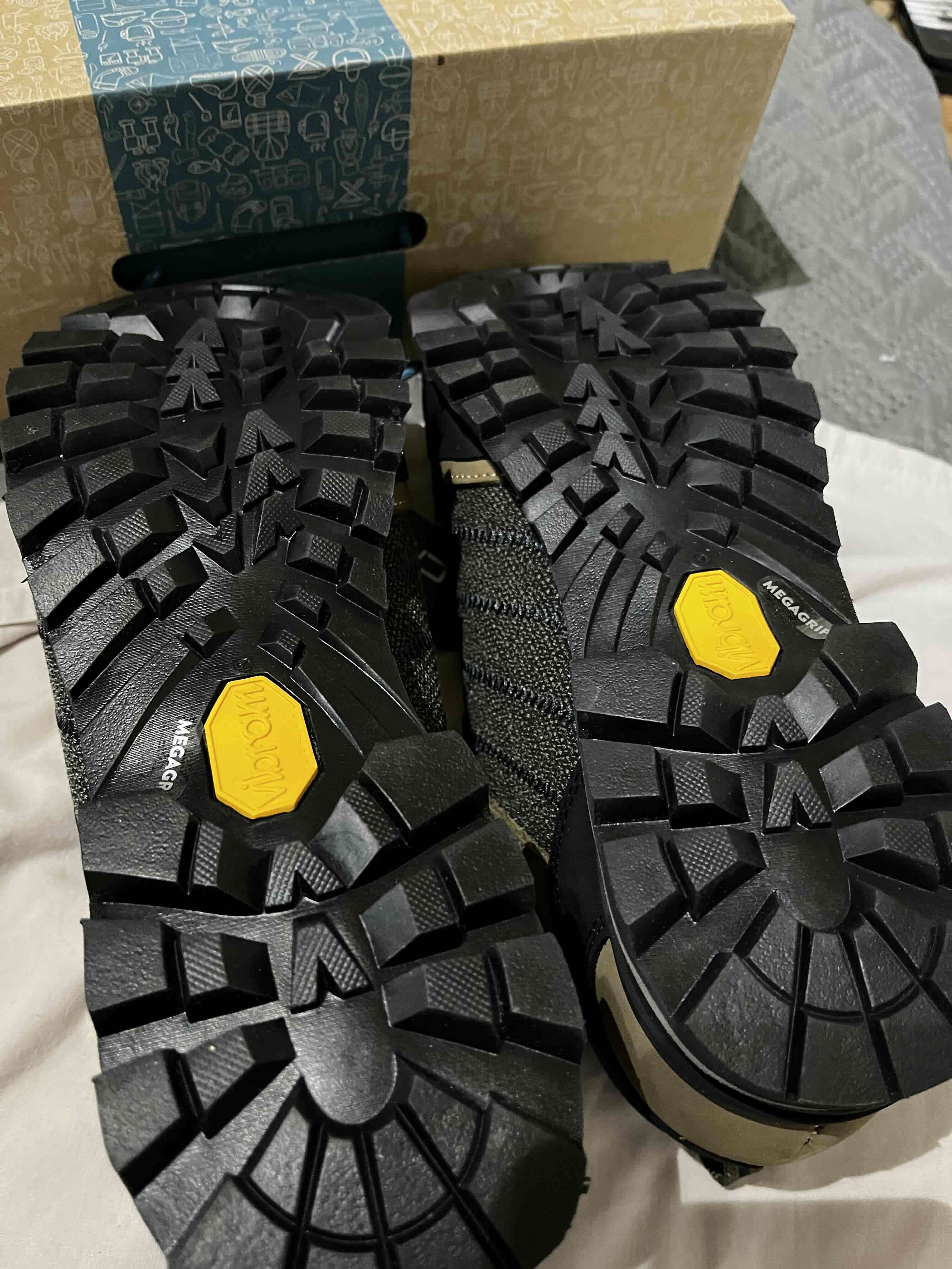 Zapato trekking CMP nuevo talla 42 - miniatura 3