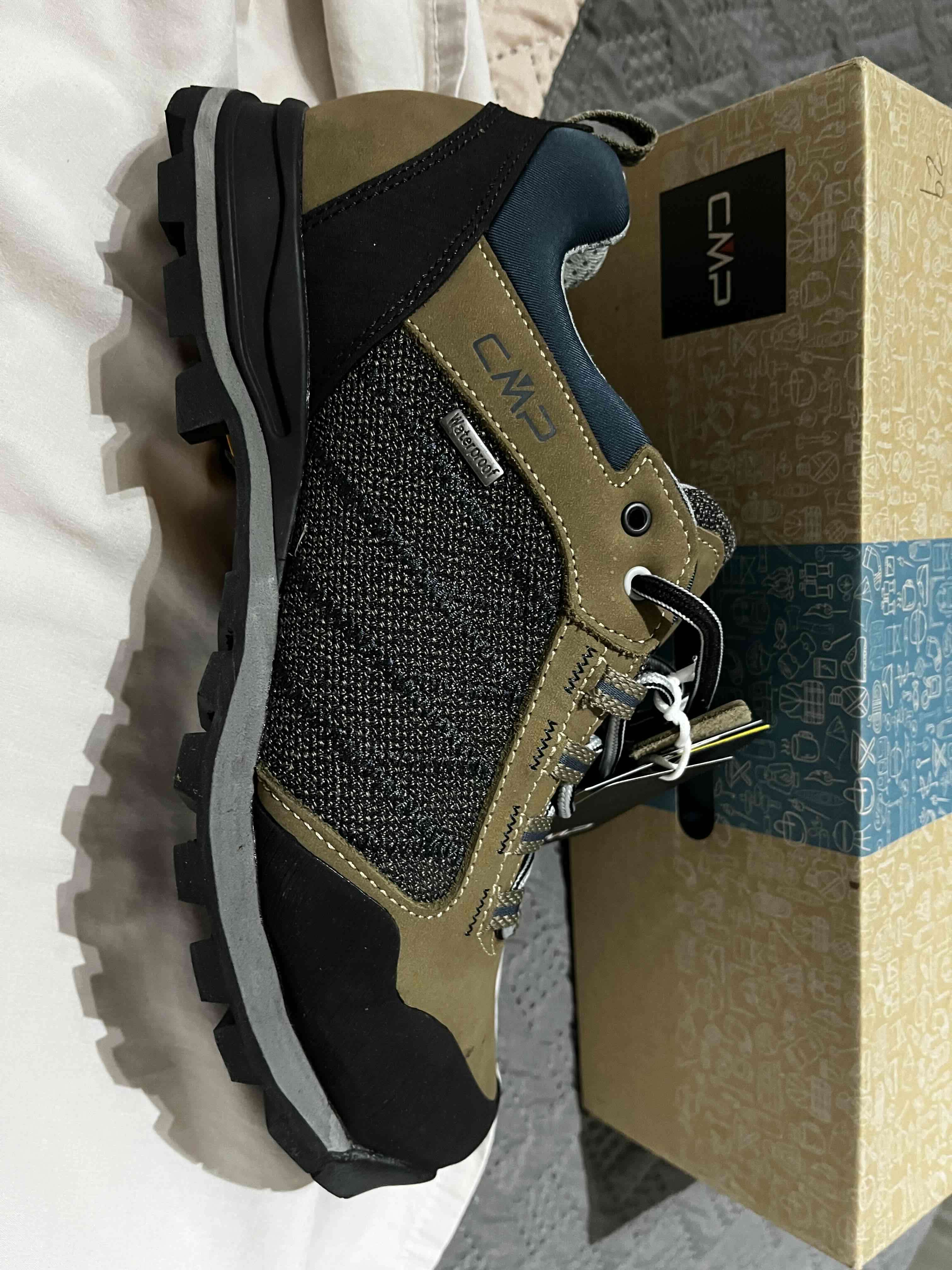 Zapato trekking CMP nuevo talla 42 - miniatura 4