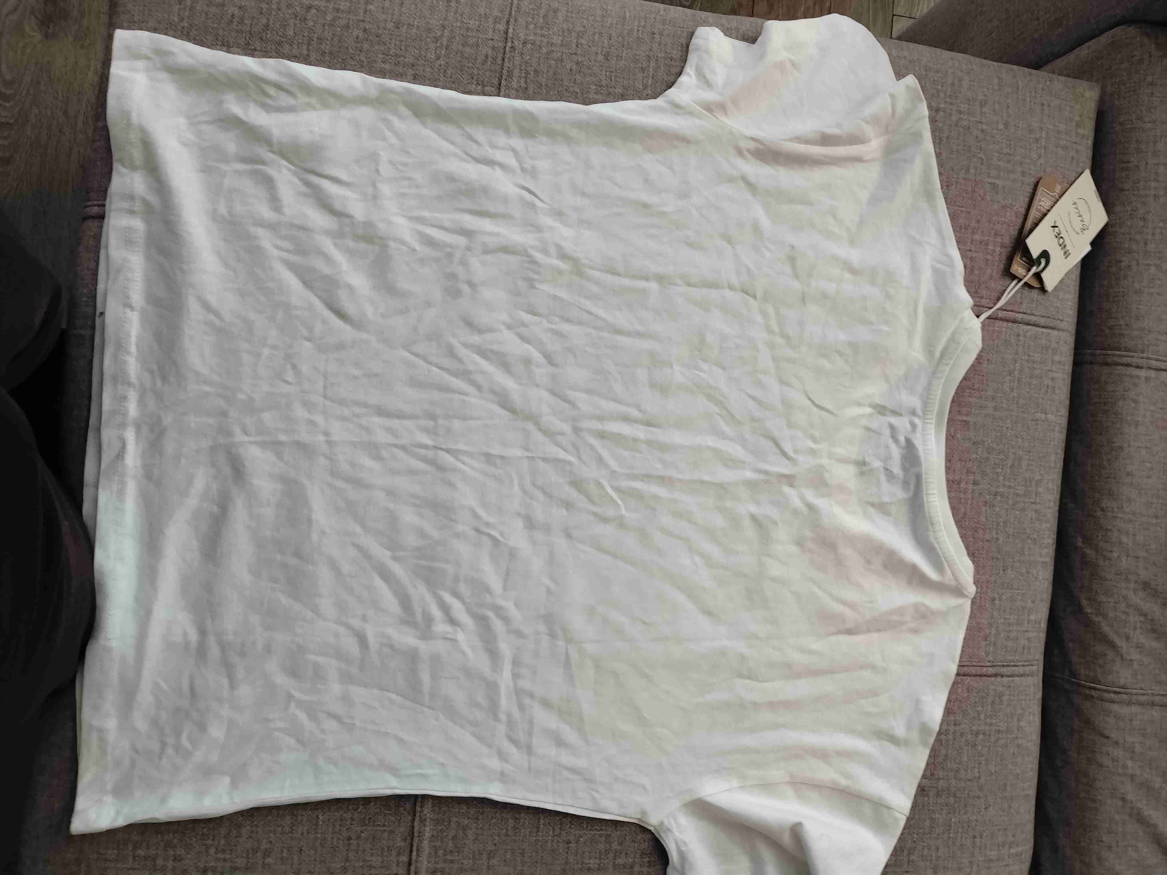 Camiseta blanca diseño croissant - miniatura 2