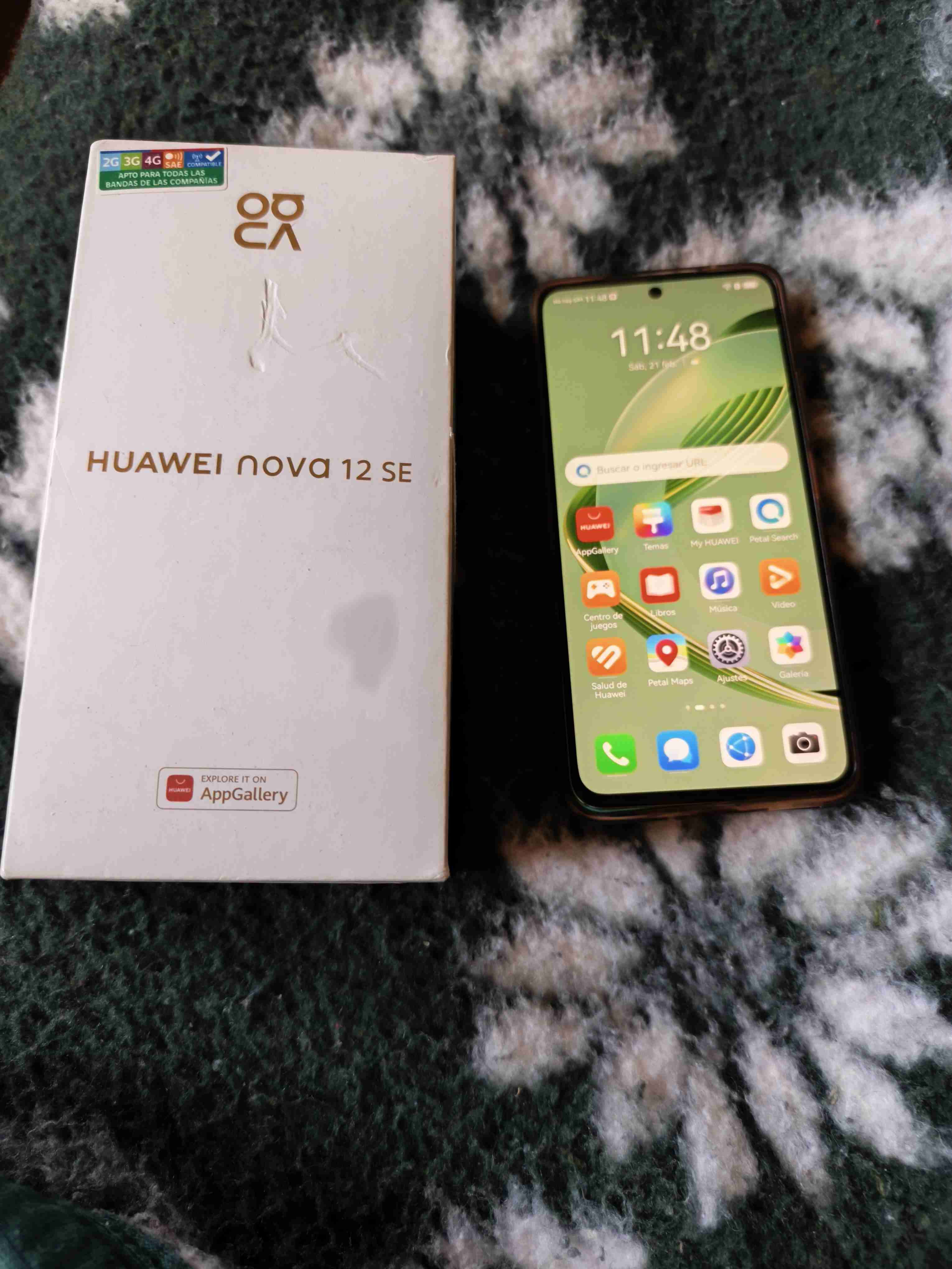 Huawei Nova 12 SE con caja - miniatura 1
